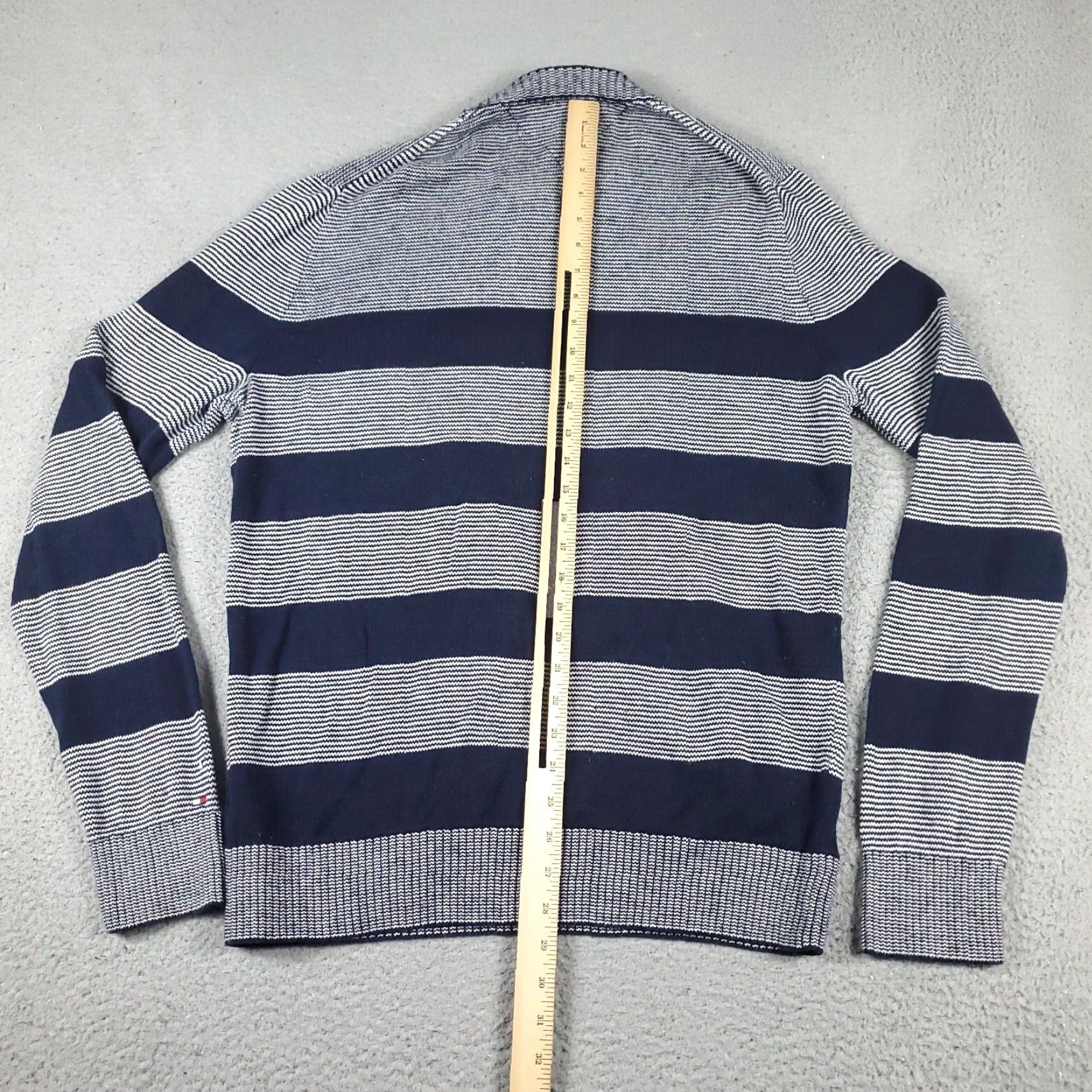 Tommy Hilfiger Tommy Hilfiger Sweater Mens Large Blue Striped Crew Neck Pullover Cotton Regular Fit Size US L / EU 52-54 / 3 - 5 Thumbnail