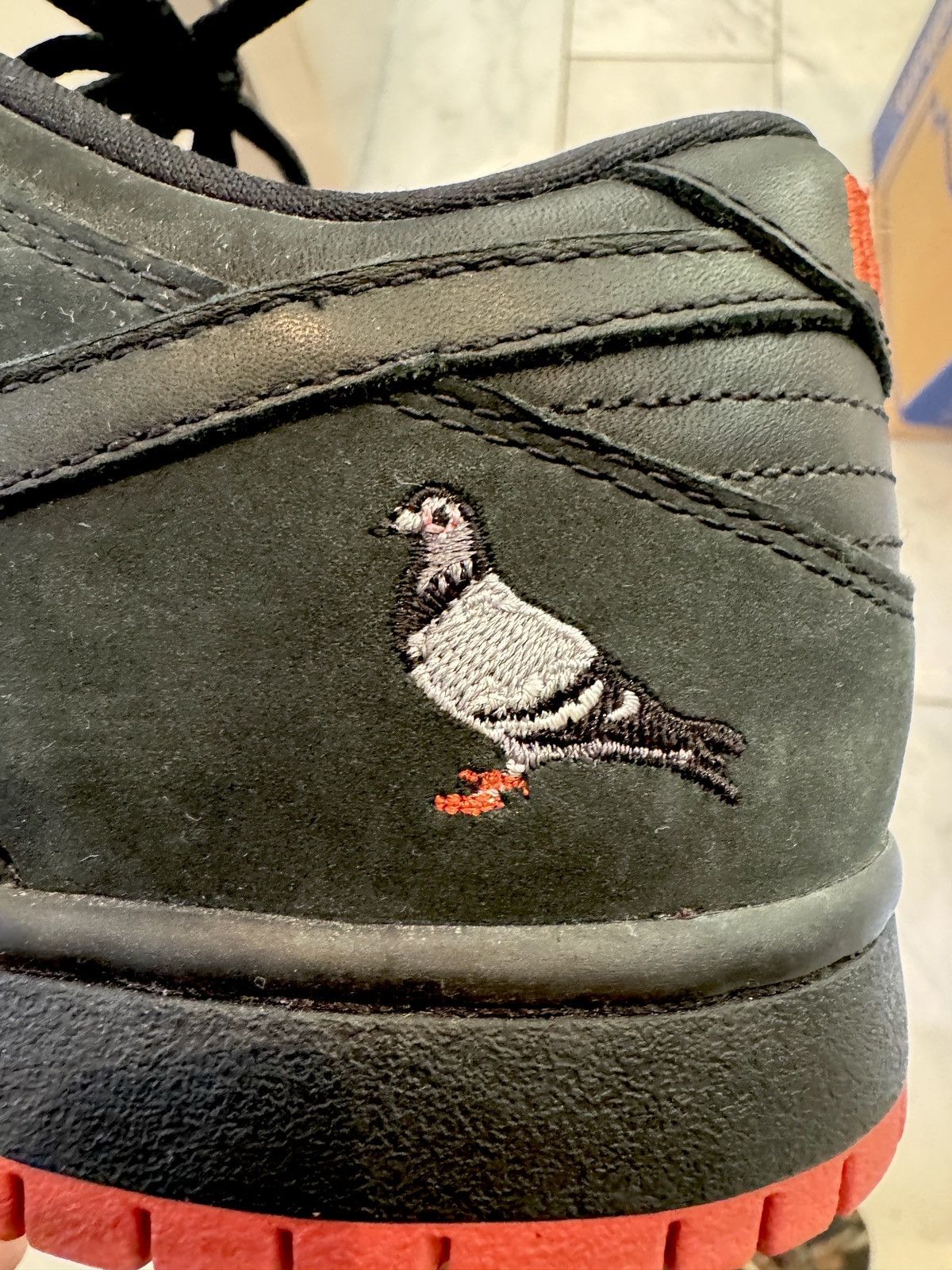 Nike SB × Staple Jeff Staple x Dunk Low Pro SB ‘Black Pigeon’ Size US 8.5 / EU 41-42 - 3 Thumbnail