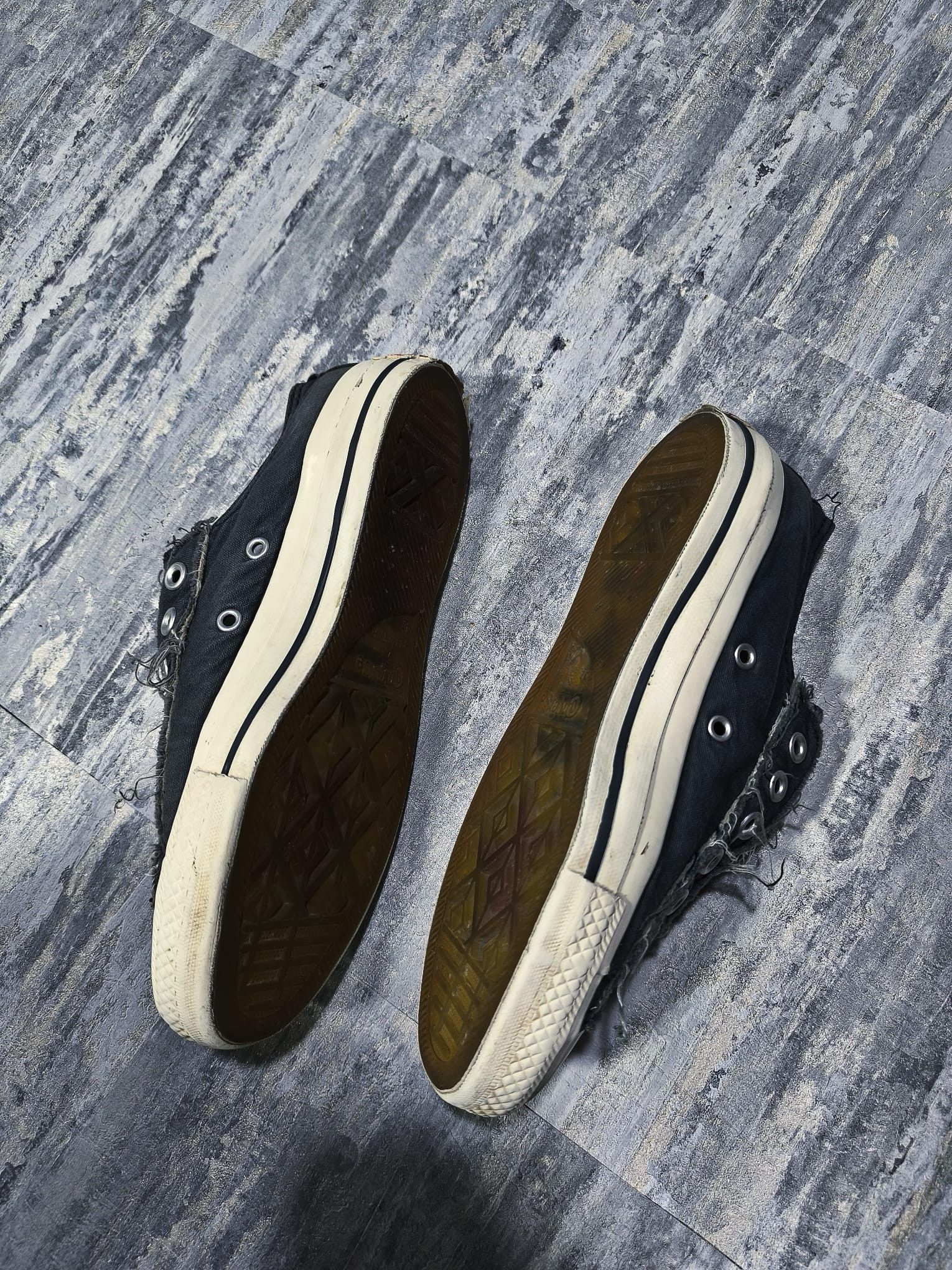 Converse × John Varvatos converse x john varvatos low top distressed sneakers Size US 7 / IT 37 - 7 Thumbnail