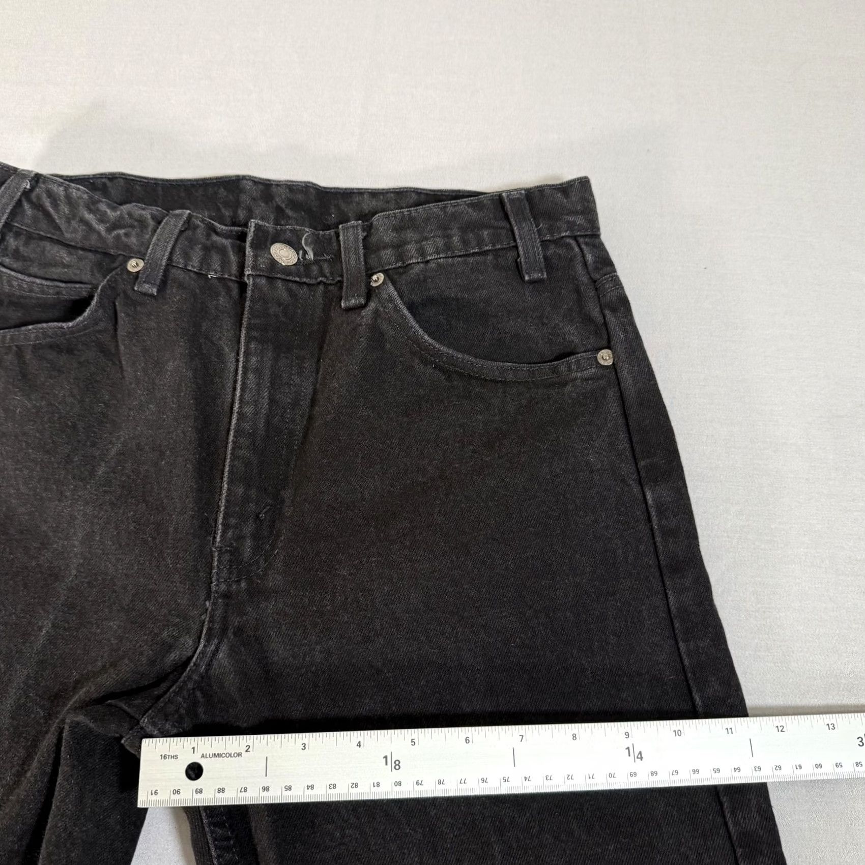 Levi's VINTAGE Levi's 505 Jeans Mens 32x32 Black Charcoal Wash Straight Leg Denim 90s Size US 32 / EU 48 - 7 Thumbnail