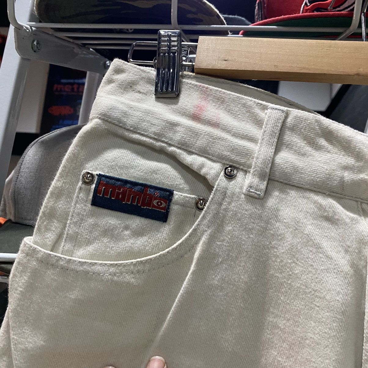 Mambo × Vintage Vintage Mambo Australia White Plain Casual Pants Size US 32 / EU 48 - 9 Thumbnail