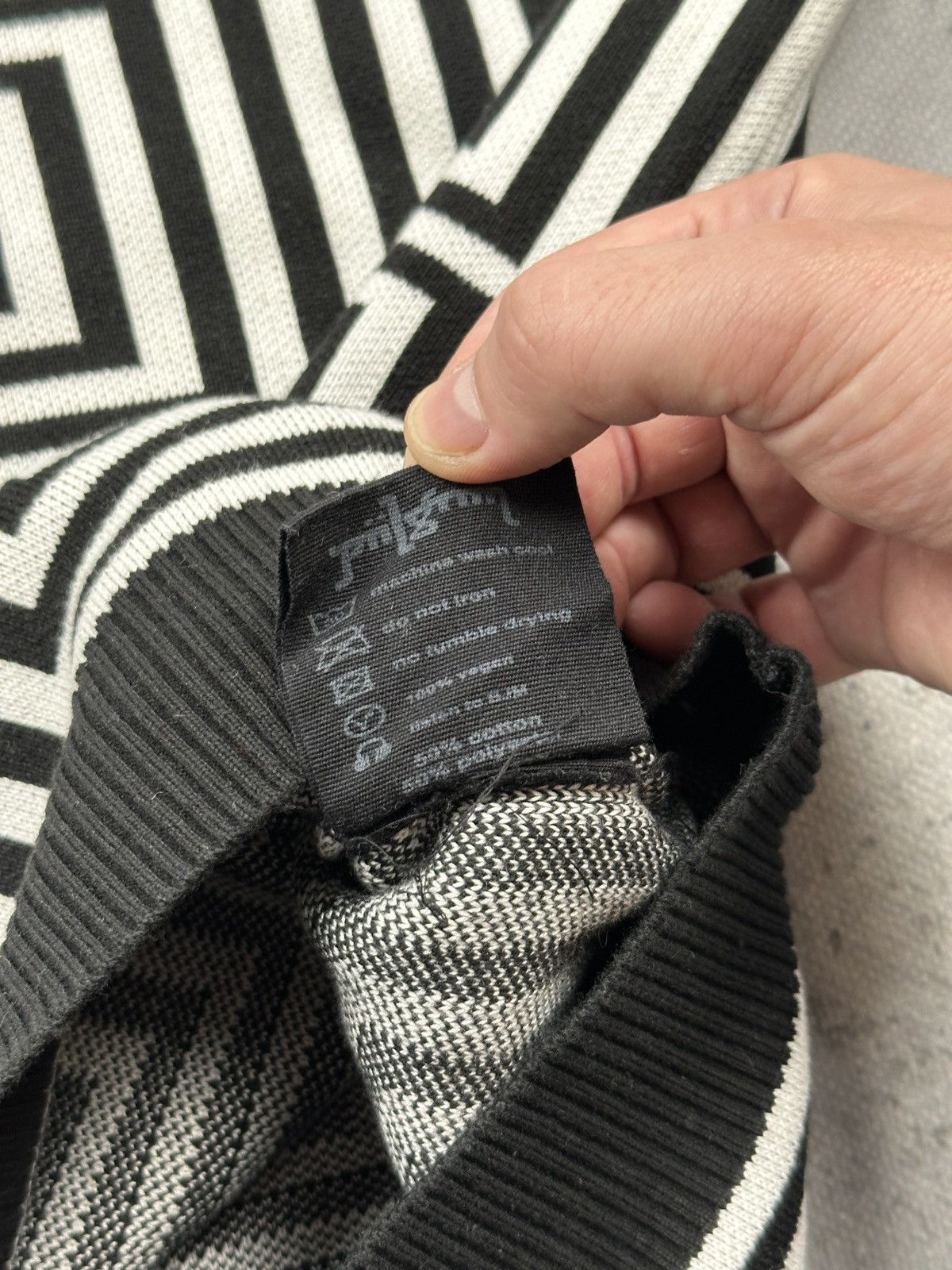 Affliction Piilgrim Men's 1967 Geometric Crew Knit in Black/White y2k Size US L / EU 52-54 / 3 - 8 Thumbnail