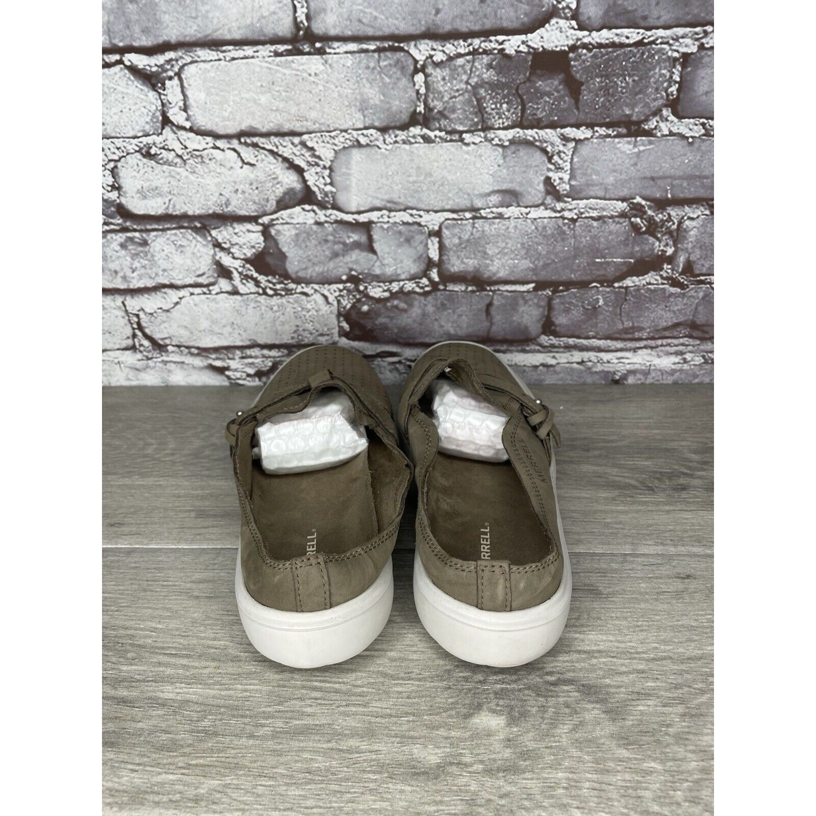 Merrell Merrell Perforated Gray Nubuck Around Town City Slip On Shoe Size US 9.5 / IT 39.5 - 6 Thumbnail