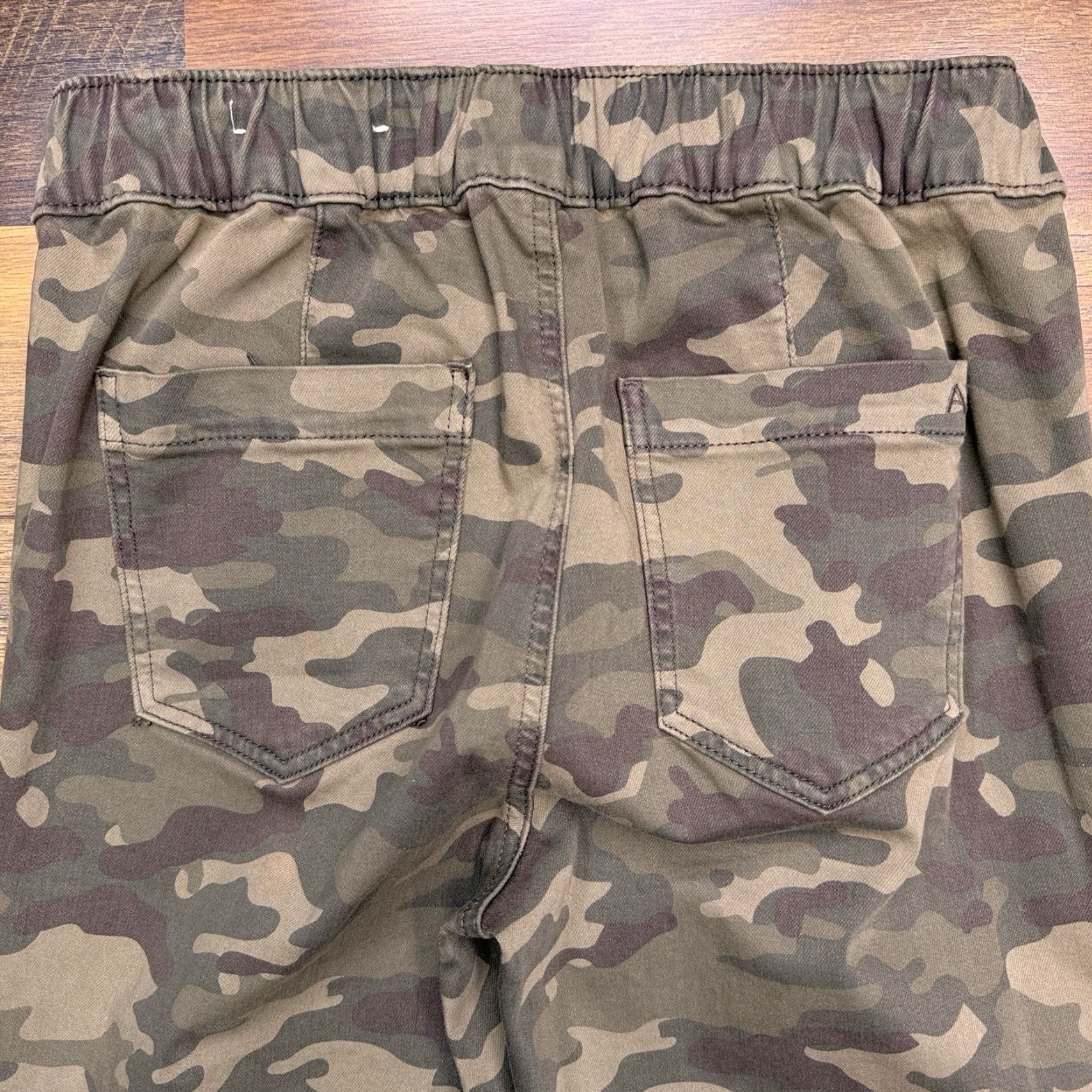 American Eagle Outfitters American Eagle Jogger Jeans Womens 4 Regular Green Camo Drawstring Stretch Size 27" / US 4 / IT 40 - 7 Thumbnail