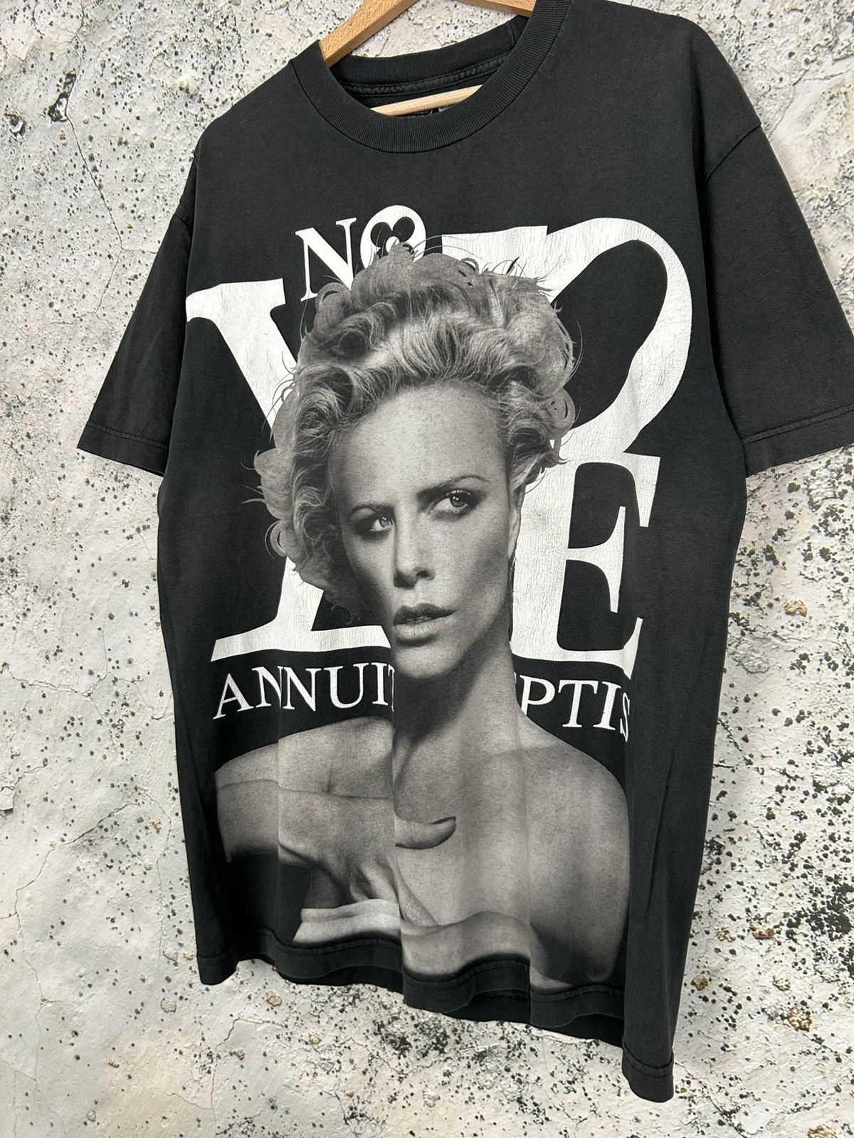Dissizit Dissizit No Love Graphic Tee Avant Garde Grunge Punk y2k 00s Size US L / EU 52-54 / 3 - 4 Thumbnail
