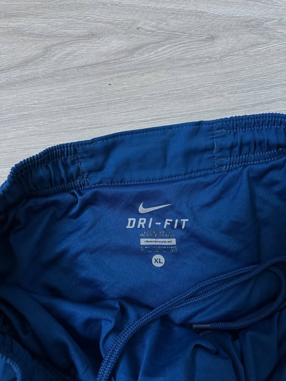 Nike Vintage Y2K Nike FC Barcelona Home Soccer Shorts Size US 34 / EU 50 - 6 Thumbnail