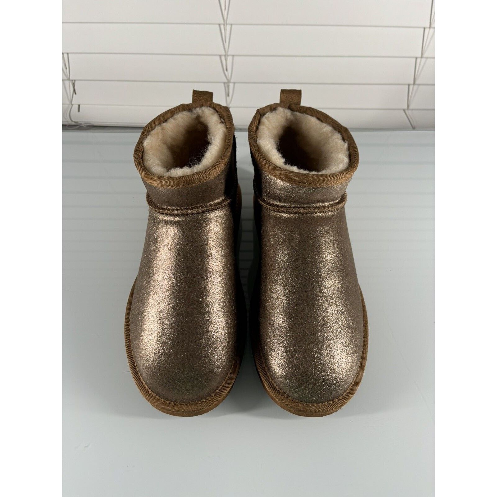 & Other Stories Bearpaw Women's Shorty Bootie Cognac New Sz 7 Faux Fur Lined Size US 10 / IT 40 - 2 Thumbnail