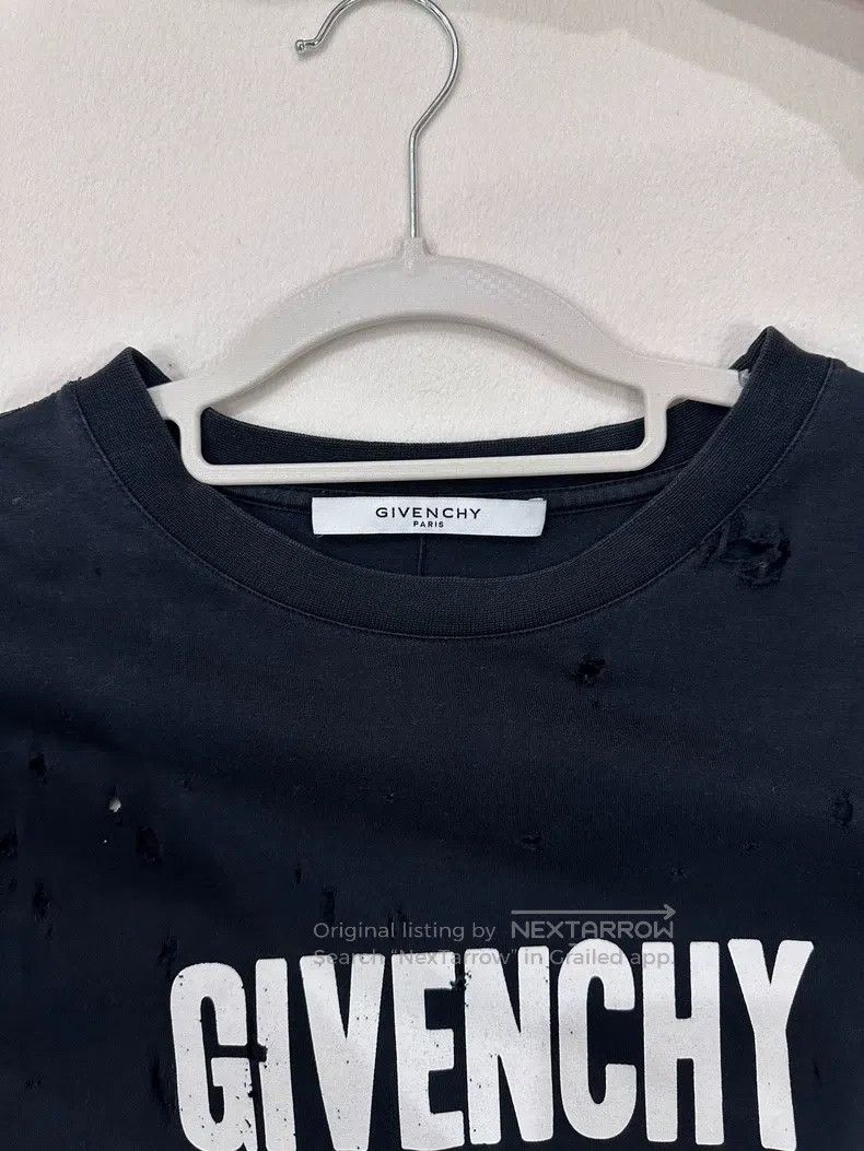 Givenchy Givenchy Ripped Short-Sleeve Shirt Bought Abroad, Popular Size US L / EU 52-54 / 3 - 3 Thumbnail