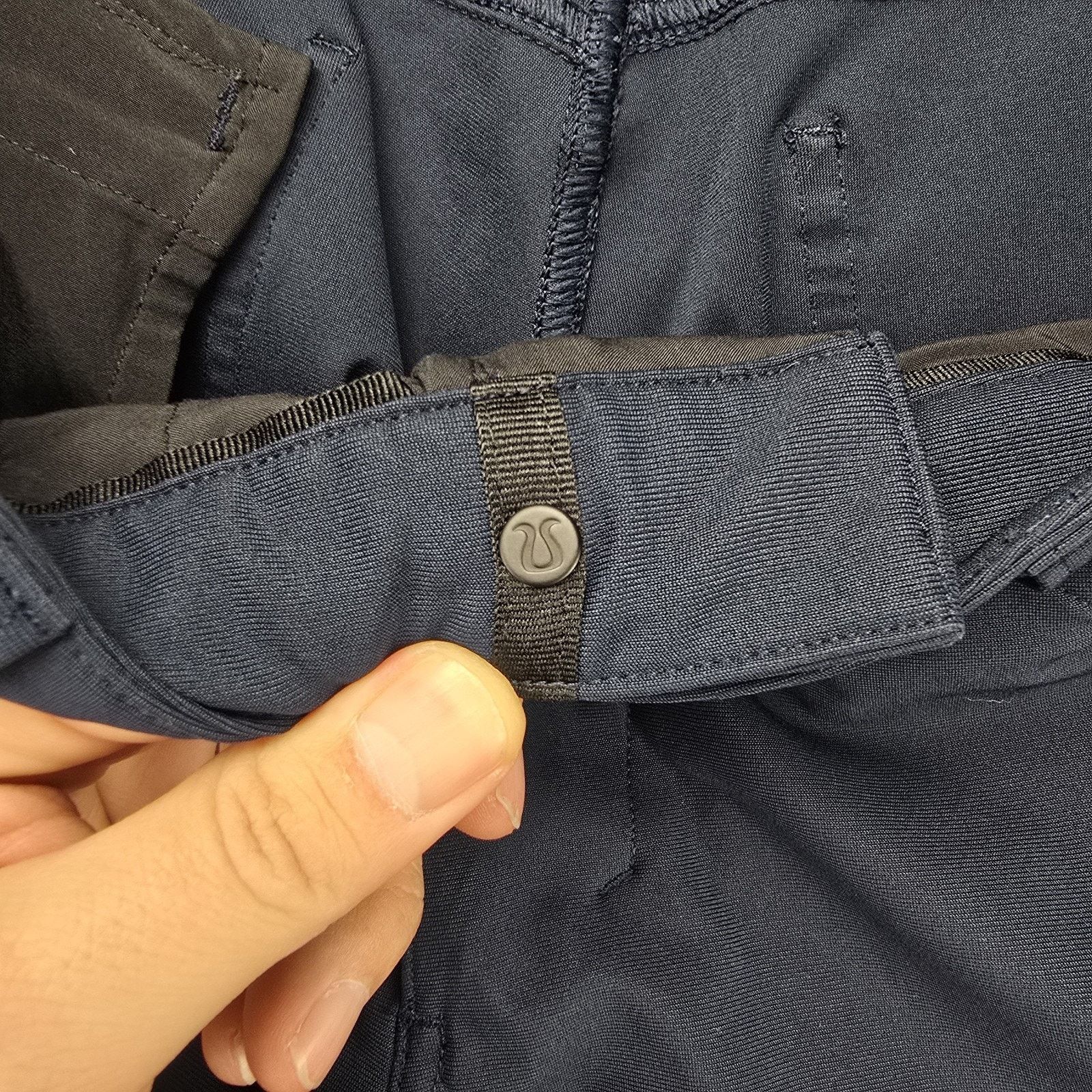 Lululemon Lululemon ABC Slim Fit Pants 31 (Fits 32x32) Warpstreme FLAW Size US 31 - 6 Thumbnail
