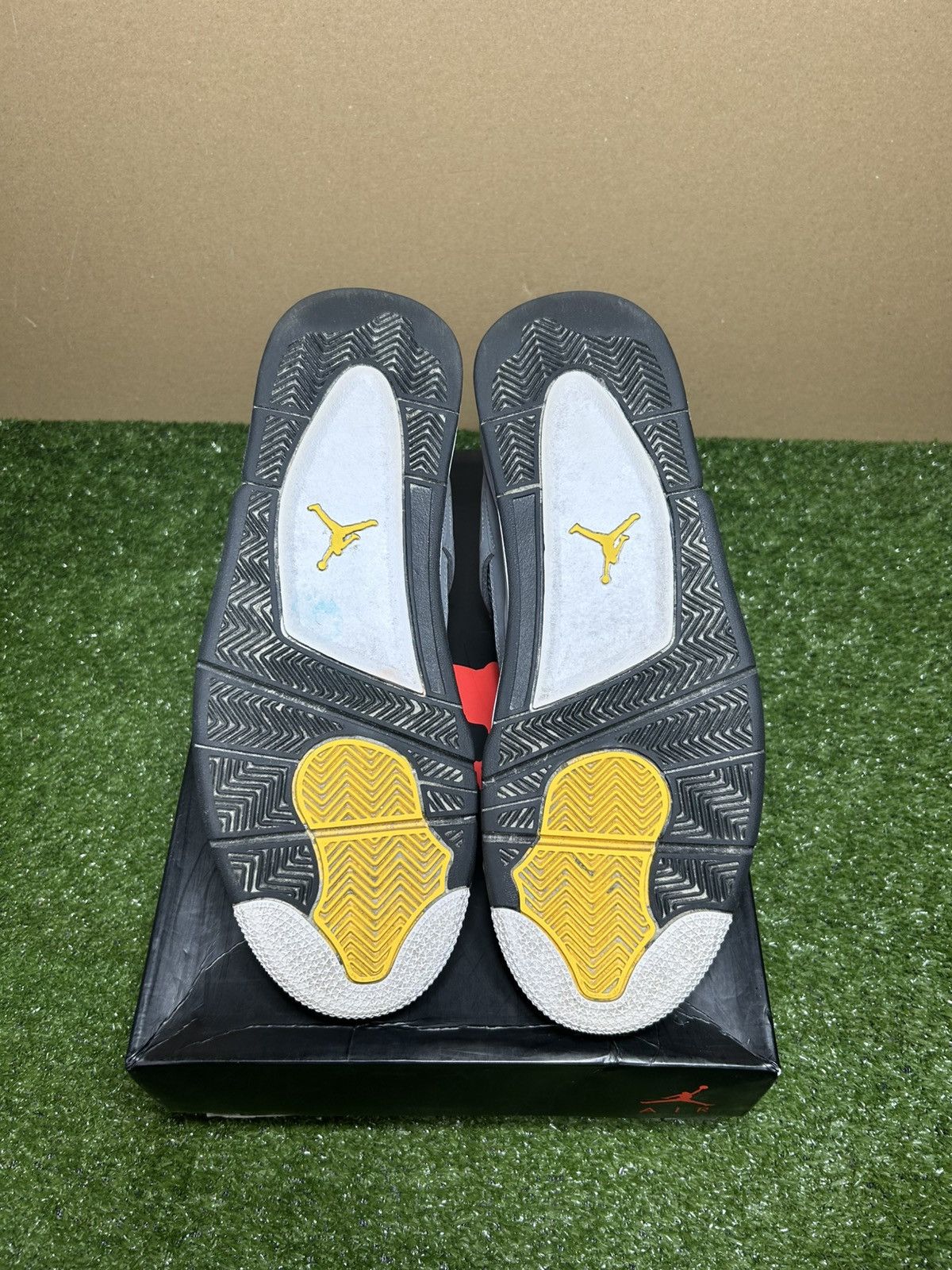 Jordan Brand Jordan 4 Cool grey Size US 13 / EU 46 - 10 Thumbnail