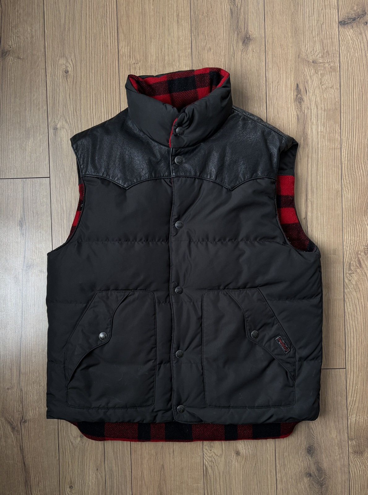 Polo Ralph Lauren Polo Ralph Lauren Buffalo Wool Check Down Reversible Vest Size US L / EU 52-54 / 3 - 2 Thumbnail