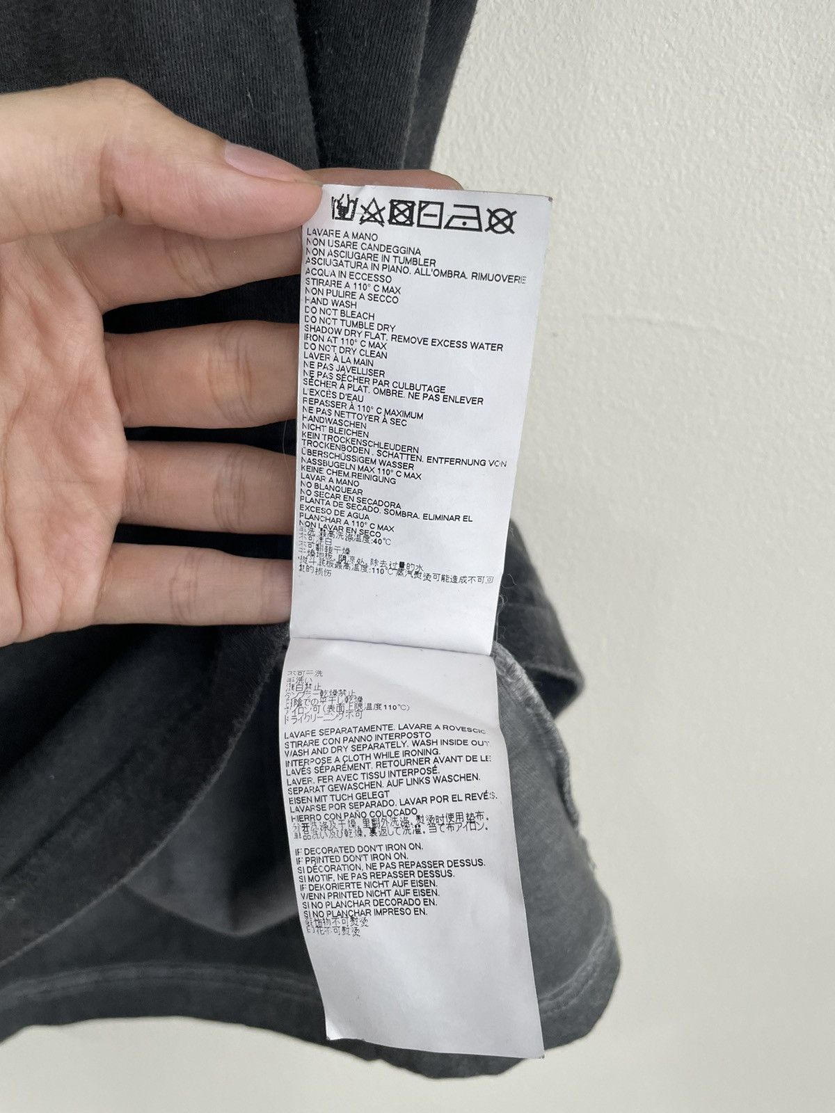 Maison Margiela RESIN GARMENT DYE T-SHIRT Size US S / EU 44-46 / 1 - 9 Thumbnail