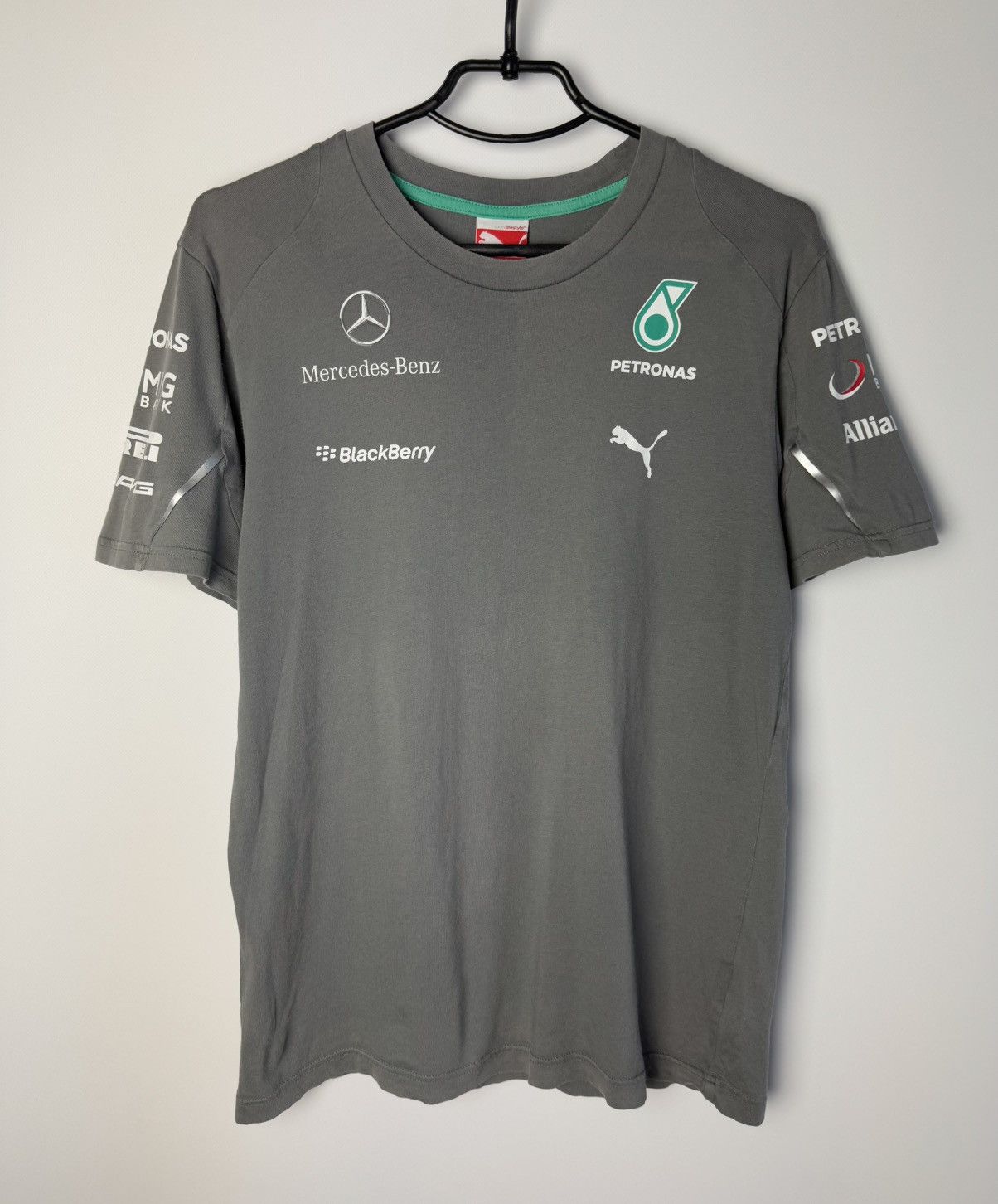 Formula 1 Mercedes AMG Petronas F1 Racing Team Short Sleeve T-Shirt Size US S / EU 44-46 / 1 - 1 Thumbnail