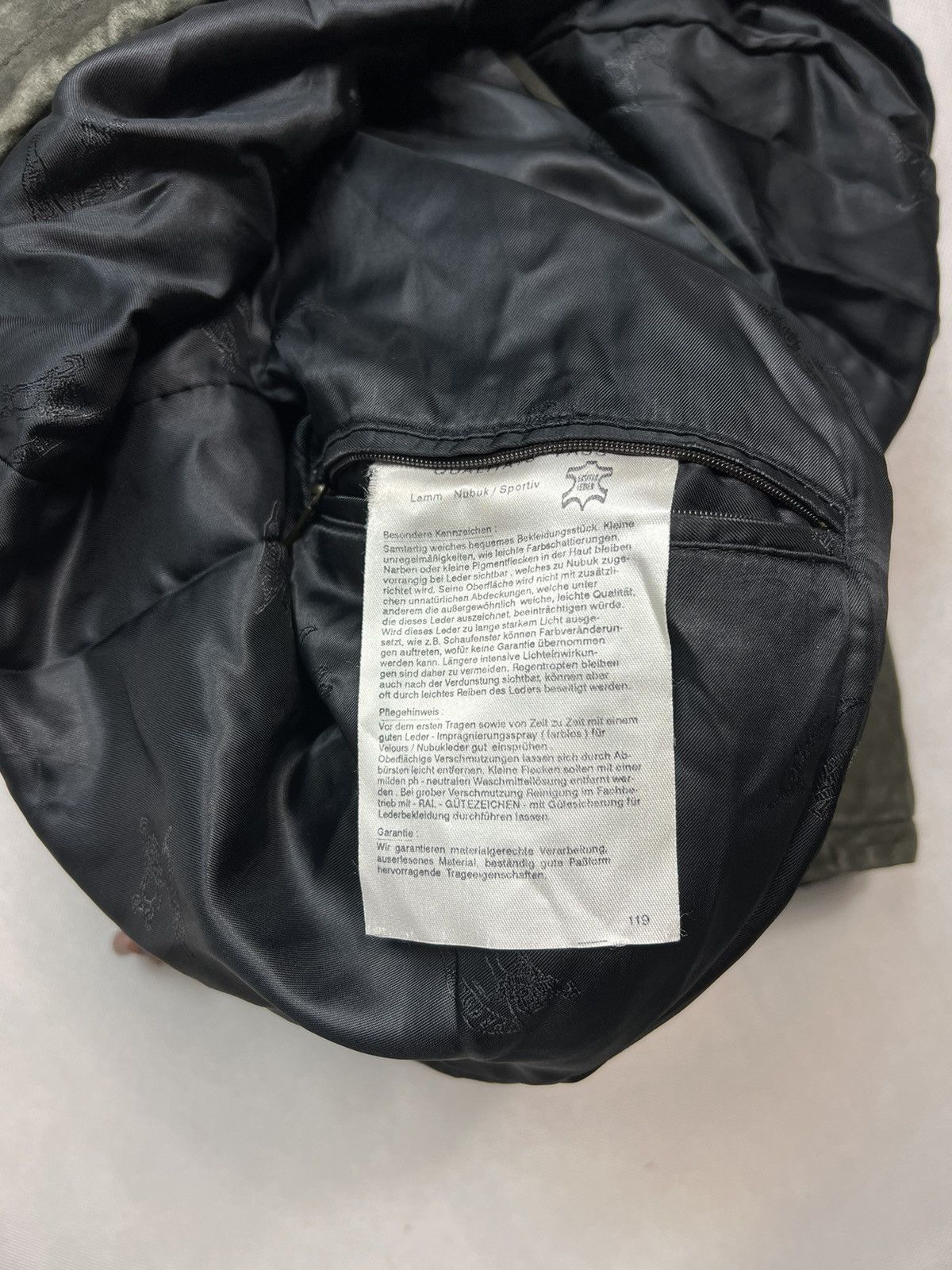 Burberry × Vintage Baggy Jacket Burberry Vintage 90’s Burberry’s Logged Buttons Size US XXL / EU 58 / 5 - 5 Thumbnail