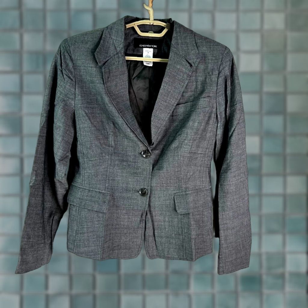 Jones New York Jones New York Blazer Shirt Womens 8 Gray Two-Button Notch Collar Regular Long Sleeve Geometric 90s? Size M / US 6-8 / IT 42-44 - 1 Thumbnail