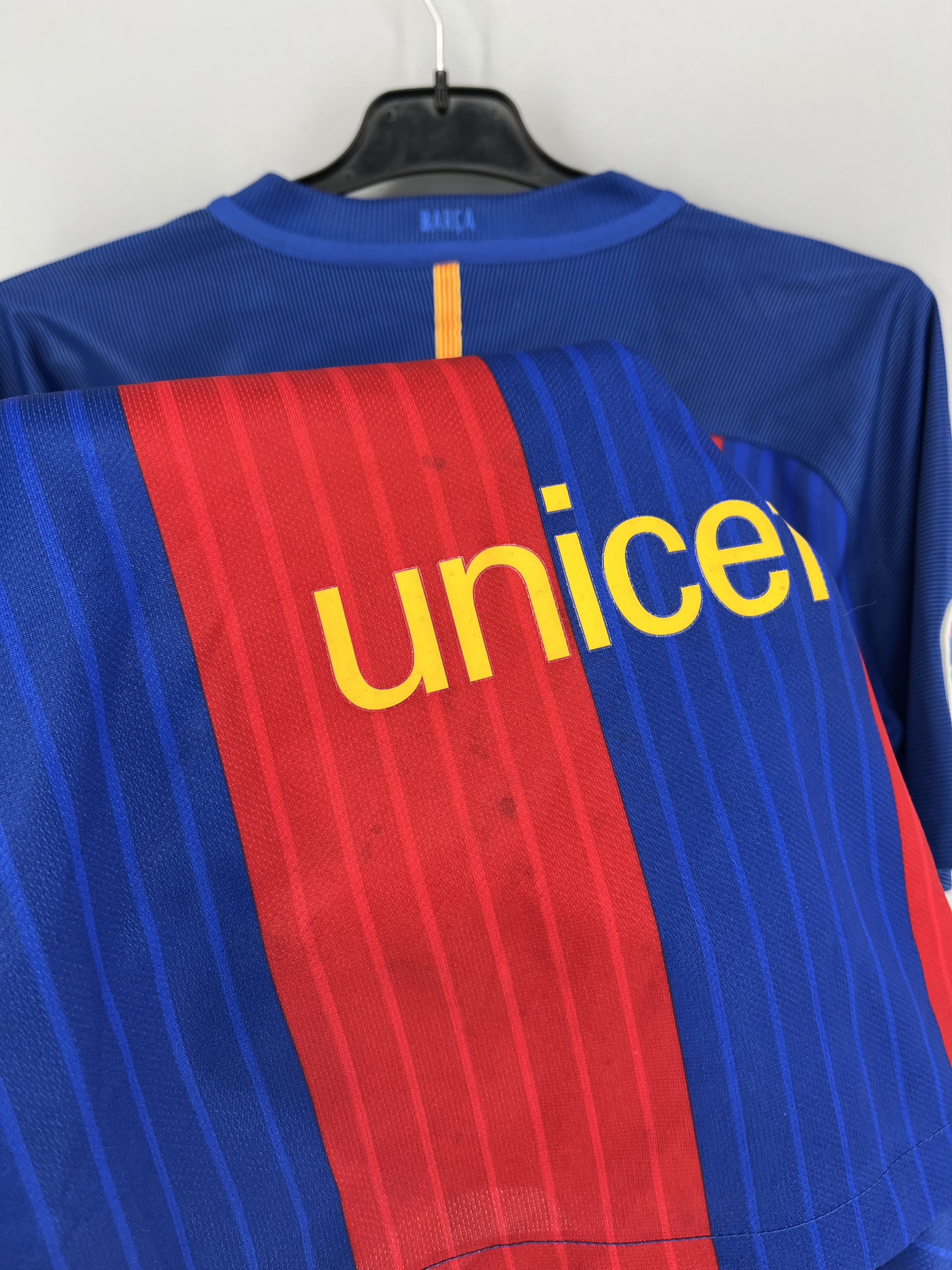 Vintage FC Barcelona Nike 2016 2017 Soccer Jersey Home Football Size US M / EU 48-50 / 2 - 16 Thumbnail