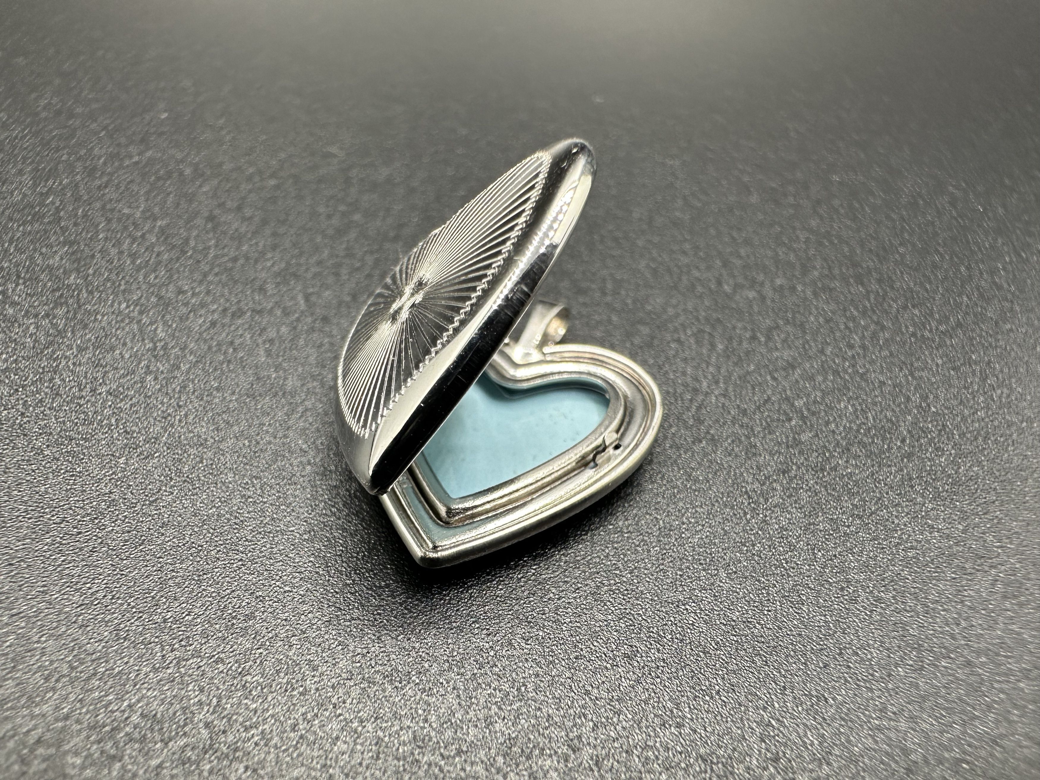 Jewelry STERLING SILVER 925 LOCKET Size ONE SIZE - 1 Thumbnail