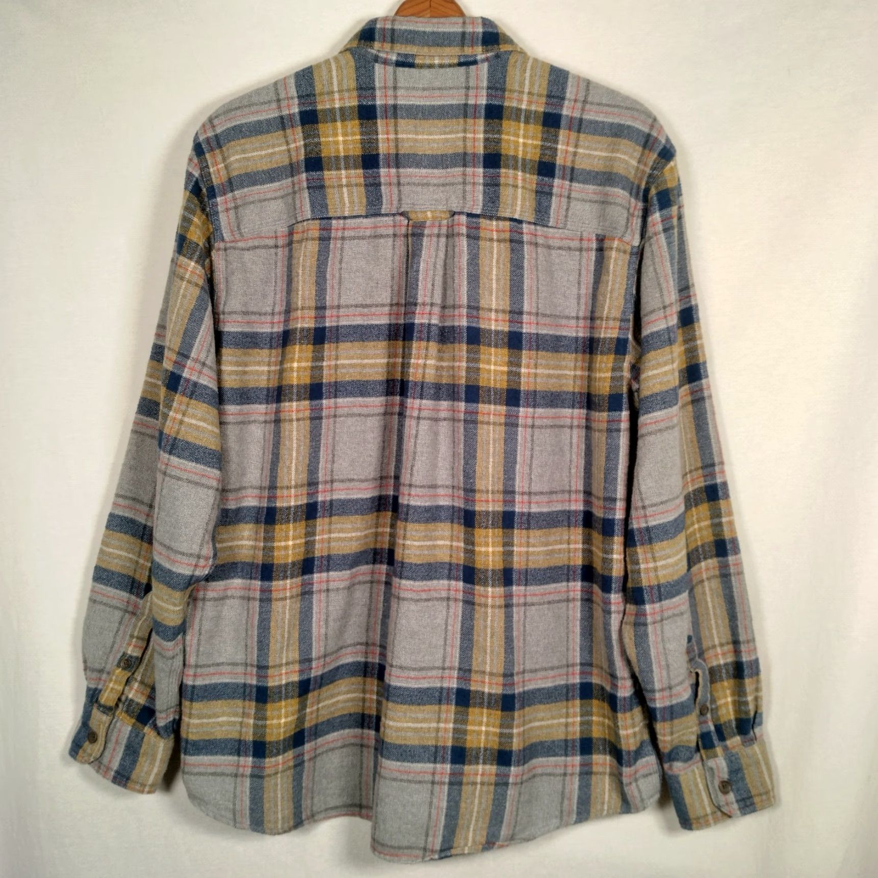 Vintage Woolrich Shirt Mens XL Flannel Gray Plaid Button-Down Work Outdoors Camp Casual Classic Outdoorsy Lumberjack Size US XL / EU 56 / 4 - 3 Thumbnail