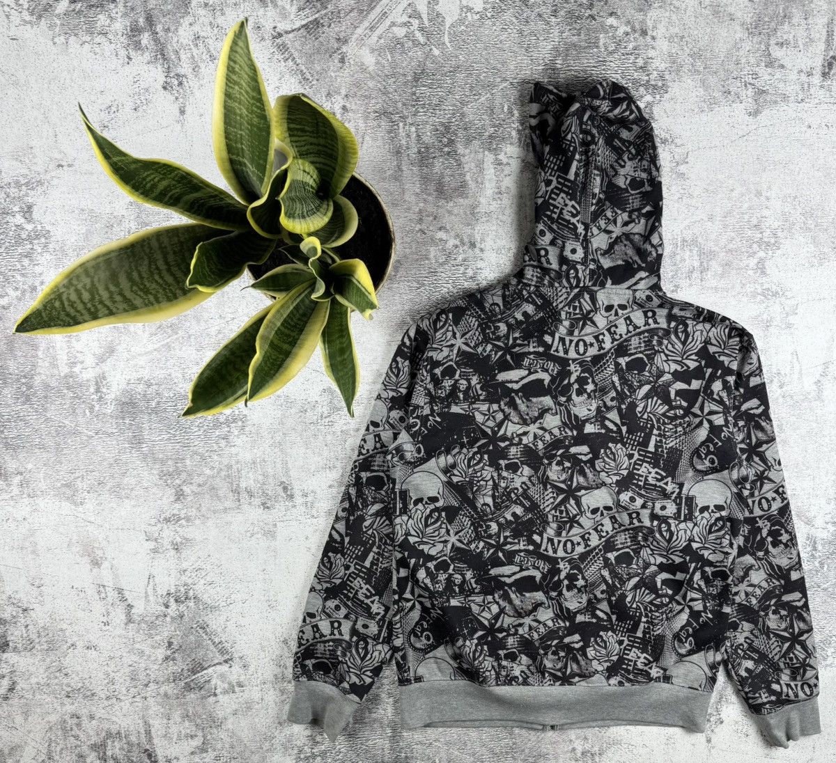 No Fear NO FEAR Rap Overprint Medium Hip Hop Monogram Gray Skulls Zip Hoodie Pullover Size US M / EU 48-50 / 2 - 2 Thumbnail