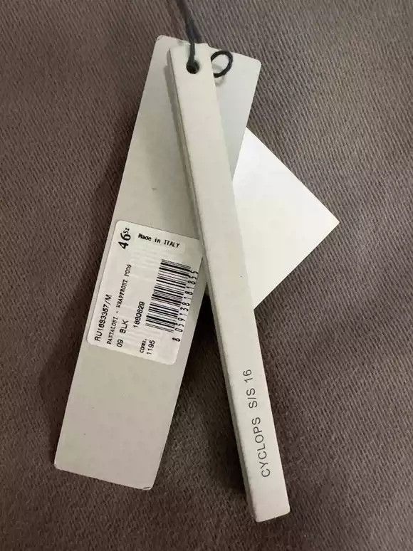 Rick Owens Rick Owens Rick Owens Slant-breasted covered shorts-2507 Size US 32 / EU 48 - 5 Thumbnail