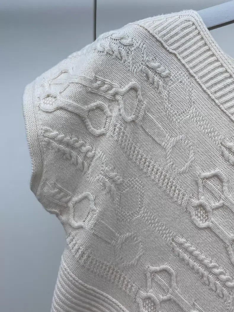 Hermes Hermes Beige Knit Jacquard Short Sleeve Size XXS / US 00 / IT 34 - 4 Thumbnail