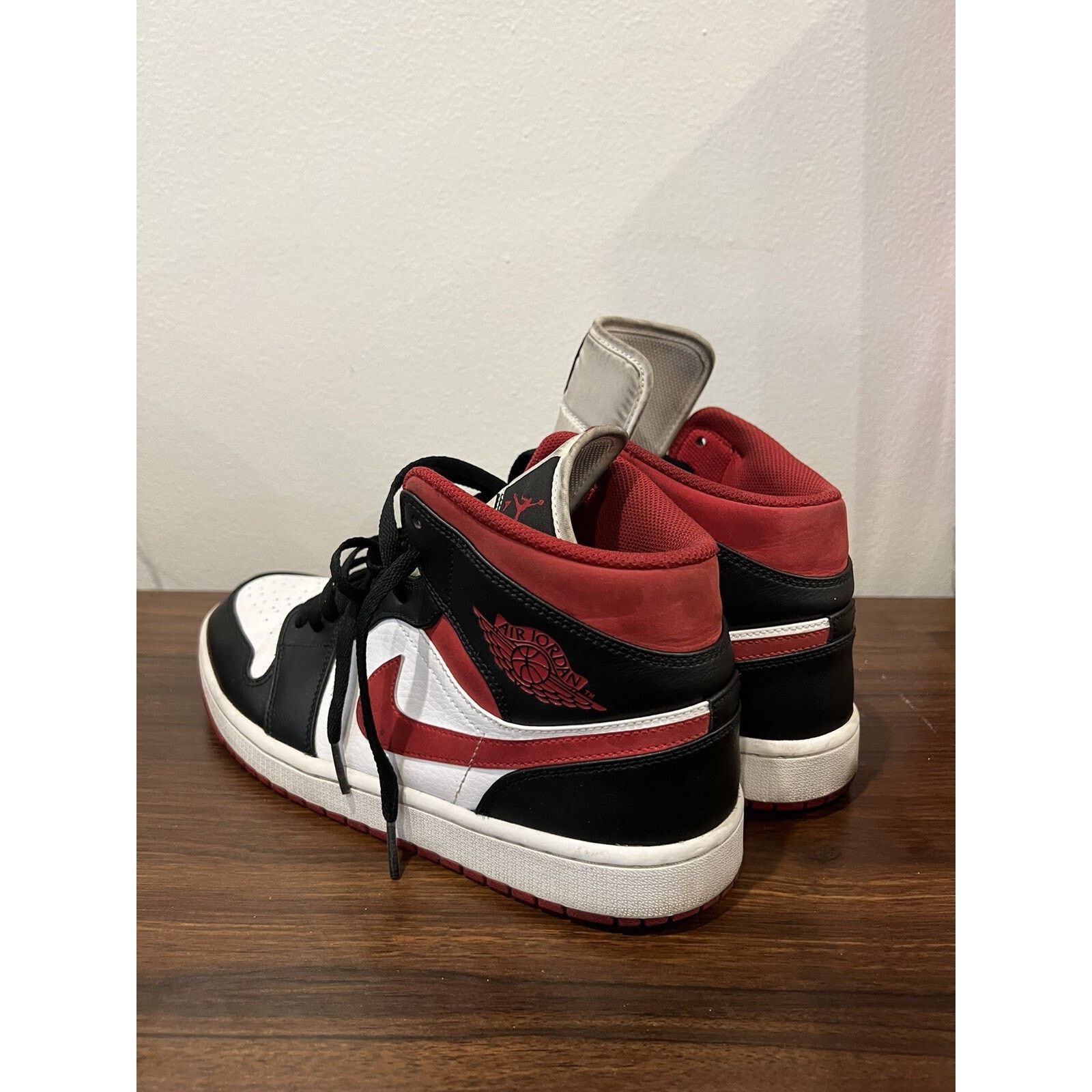 Nike Size 10 - Jordan 1 Mid Metallic Red Size US 10 / EU 43 - 3 Thumbnail