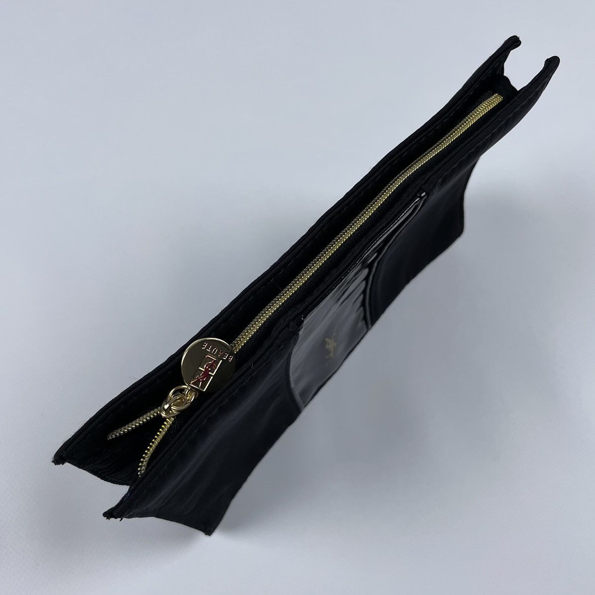 Yves Saint Laurent Yves Saint Laurent YSL Beaute Cosmetic Bag Size ONE SIZE - 4 Thumbnail