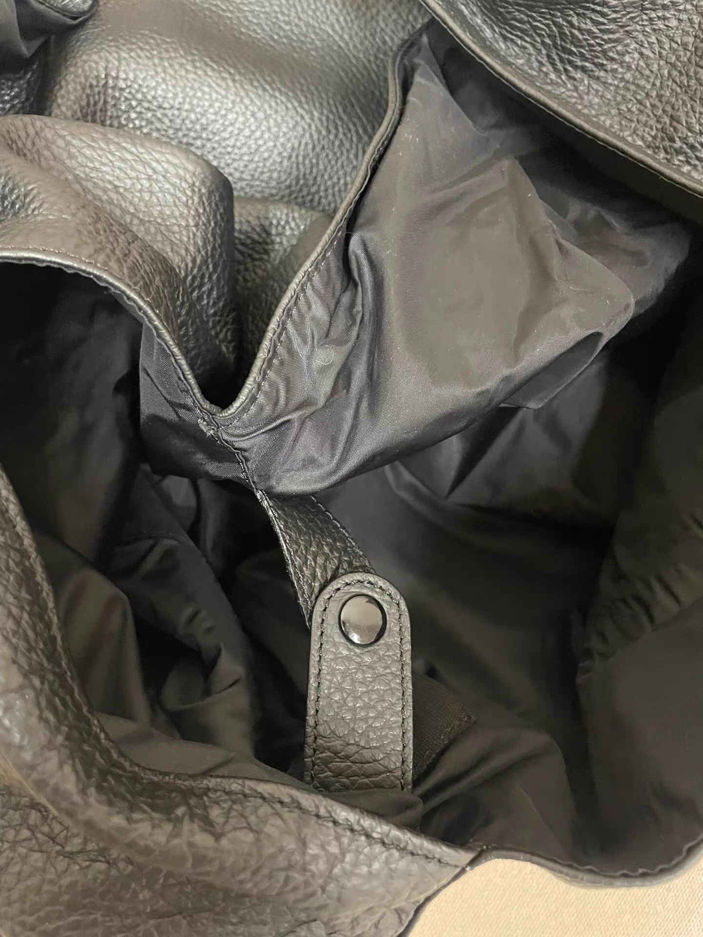 MM6 MM6 Maison Margiela Oversized Cowhide Triangle Bag Ｑ21 Size ONE SIZE - 9 Thumbnail