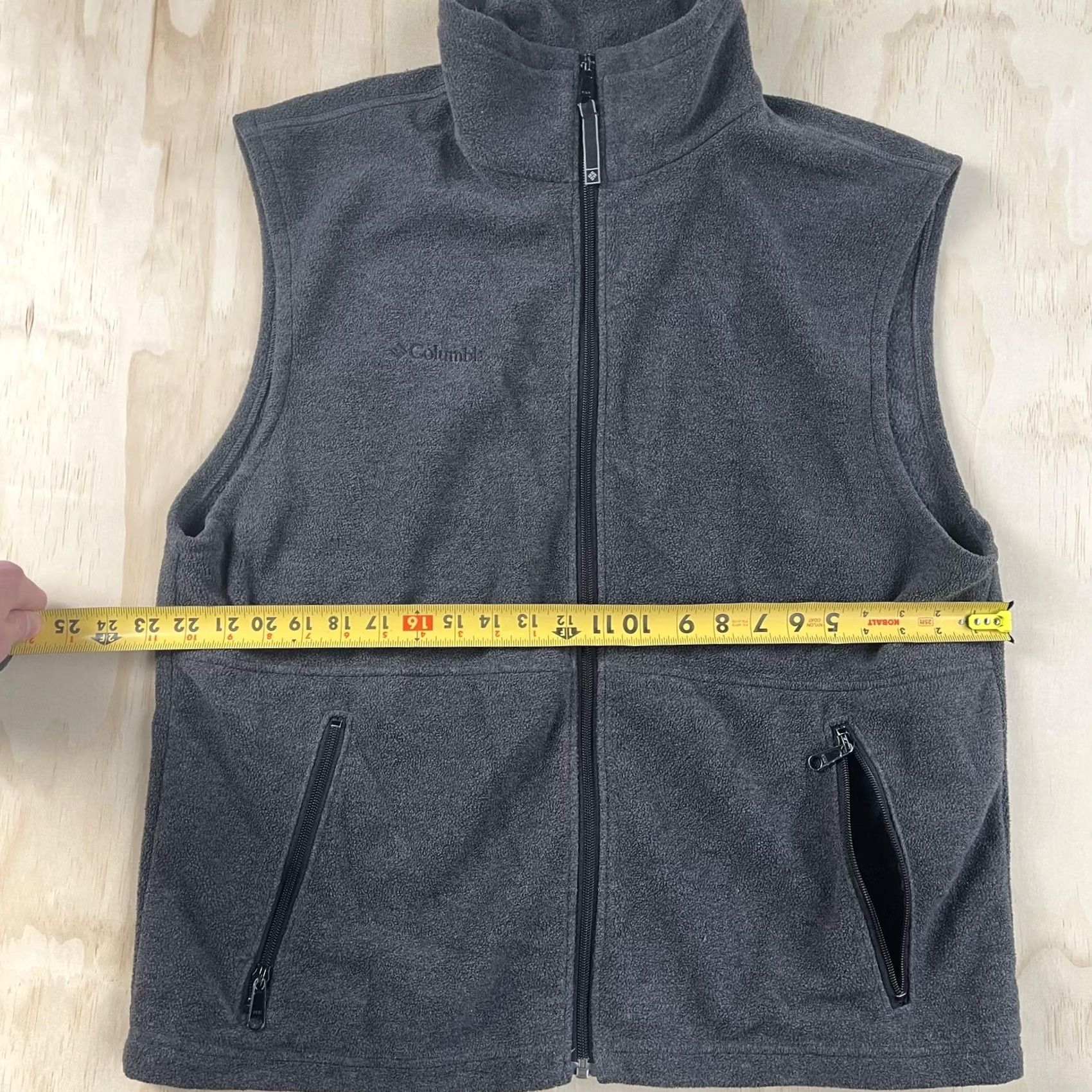 Vintage Columbia Vest Mens Large Gray Fleece Full Zip Lightweight Outdoor Hiking Pockets Size US L / EU 52-54 / 3 - 5 Thumbnail