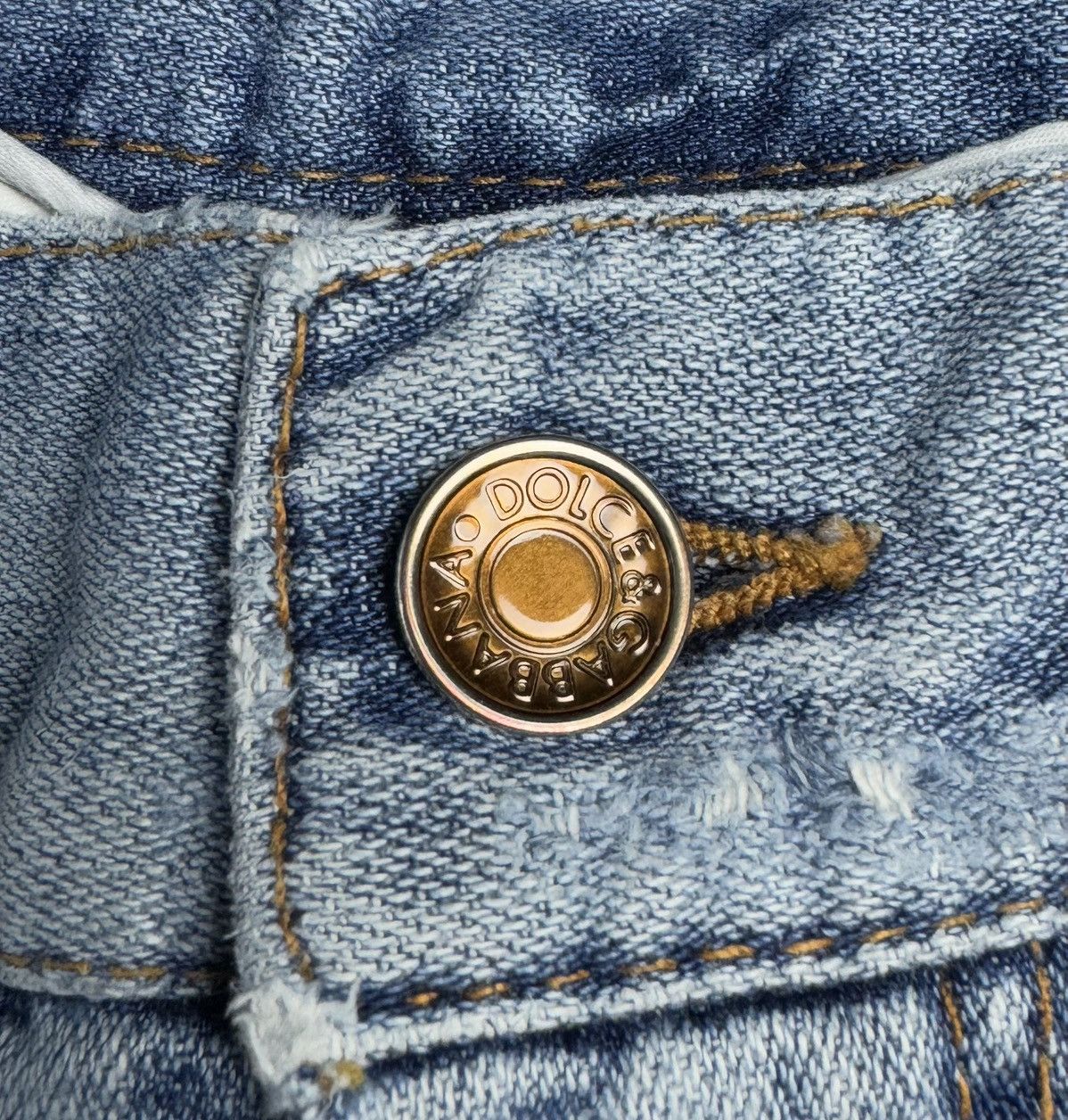 Dolce & Gabbana Vintage Dolce Gabbana Metal Logo Denim Pants size 46 Size 32" / US 10 / IT 46 - 10 Thumbnail