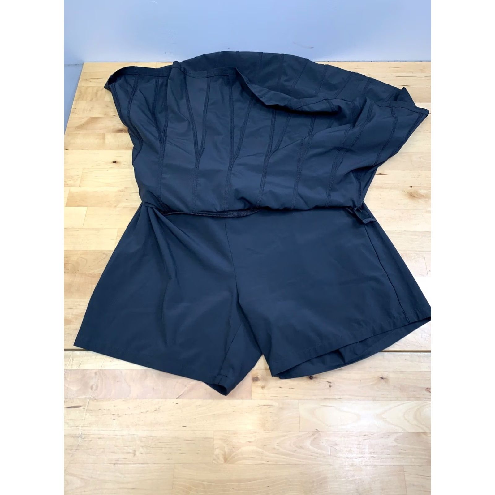Athleta Athleta Skort Women 8 Gray Activewear Stretch Drawstring Skort Athletic Size ONE SIZE - 7 Thumbnail