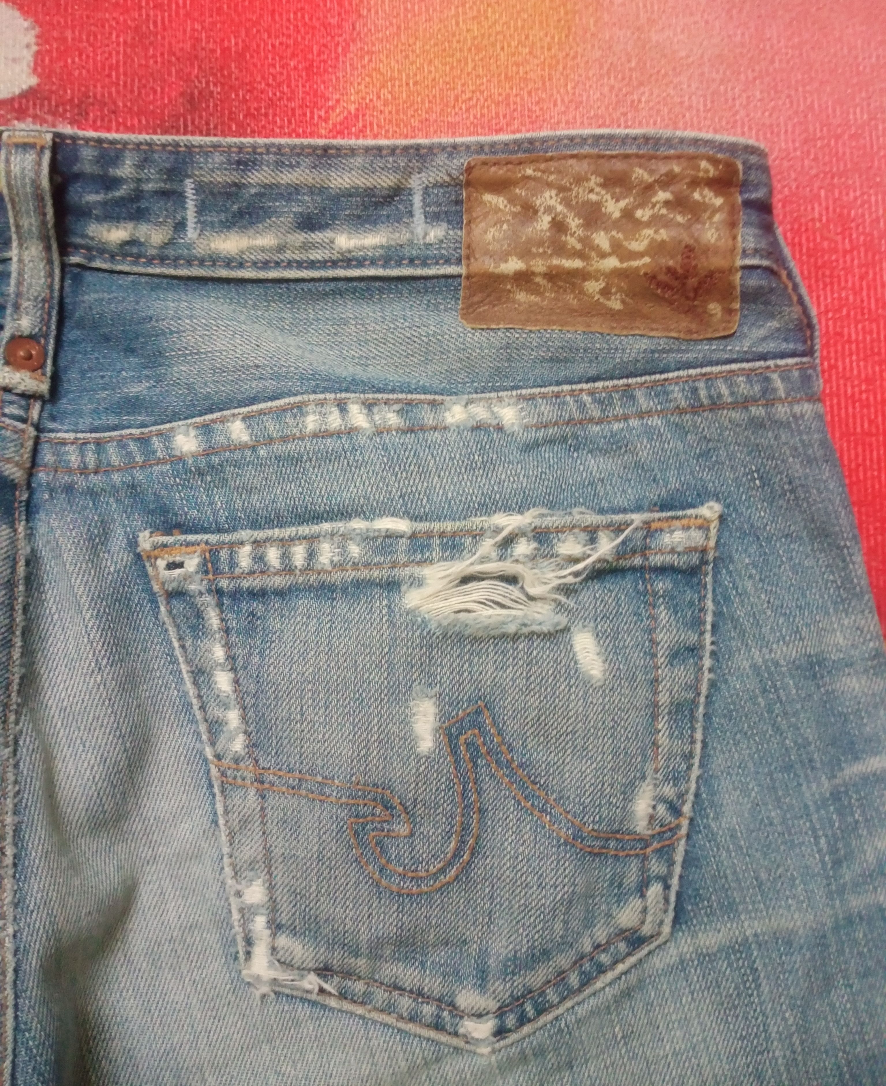 AG Adriano Goldschmied Rare AG Adriana Goldschmied Distressed Denim Size 30" / US 8 / IT 44 - 12 Thumbnail
