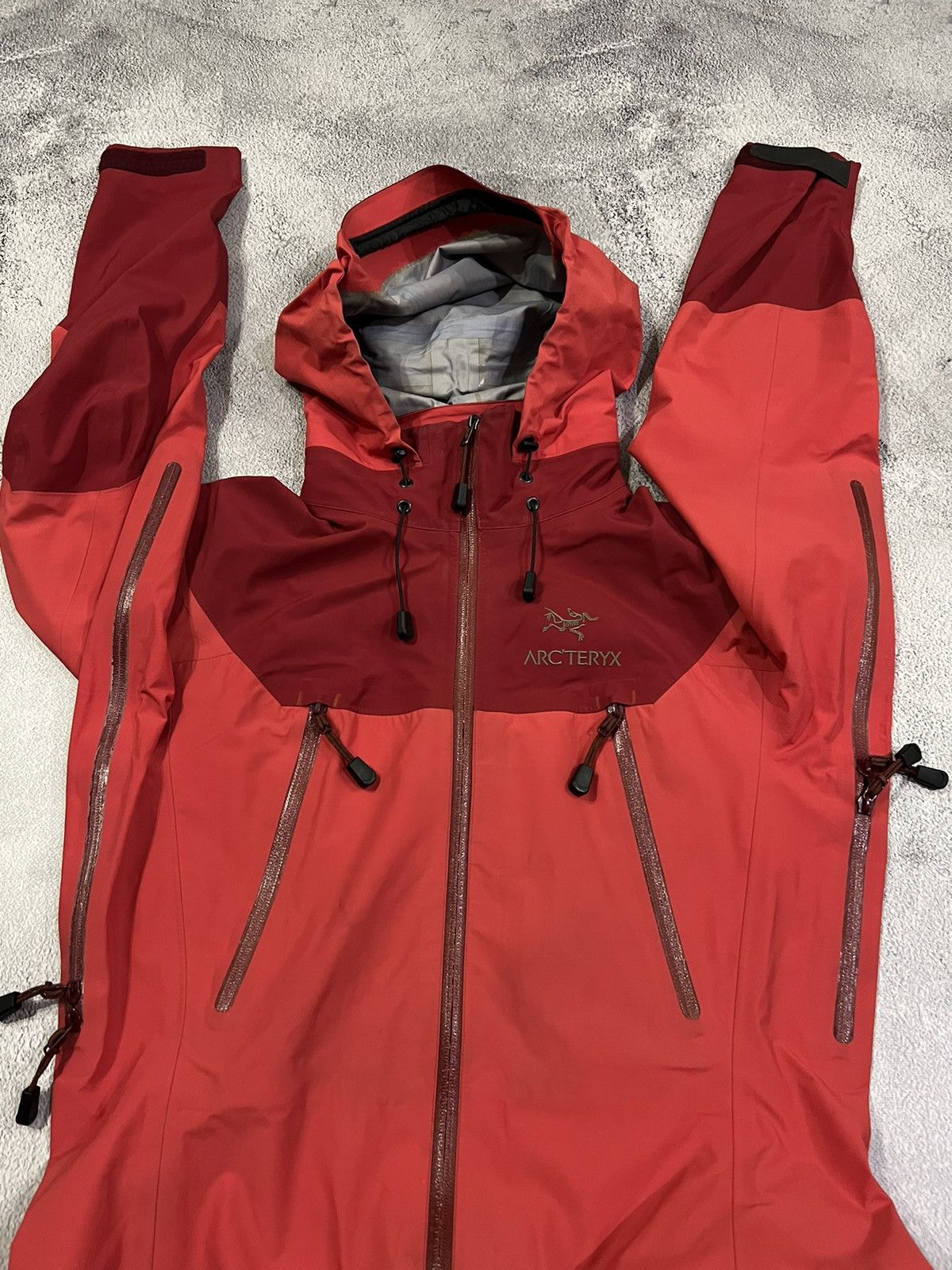 Arc'teryx Vintage Y2k Arc’teryx Gore-Tex XCR Jacket 00’s Size US S / EU 44-46 / 1 - 7 Thumbnail