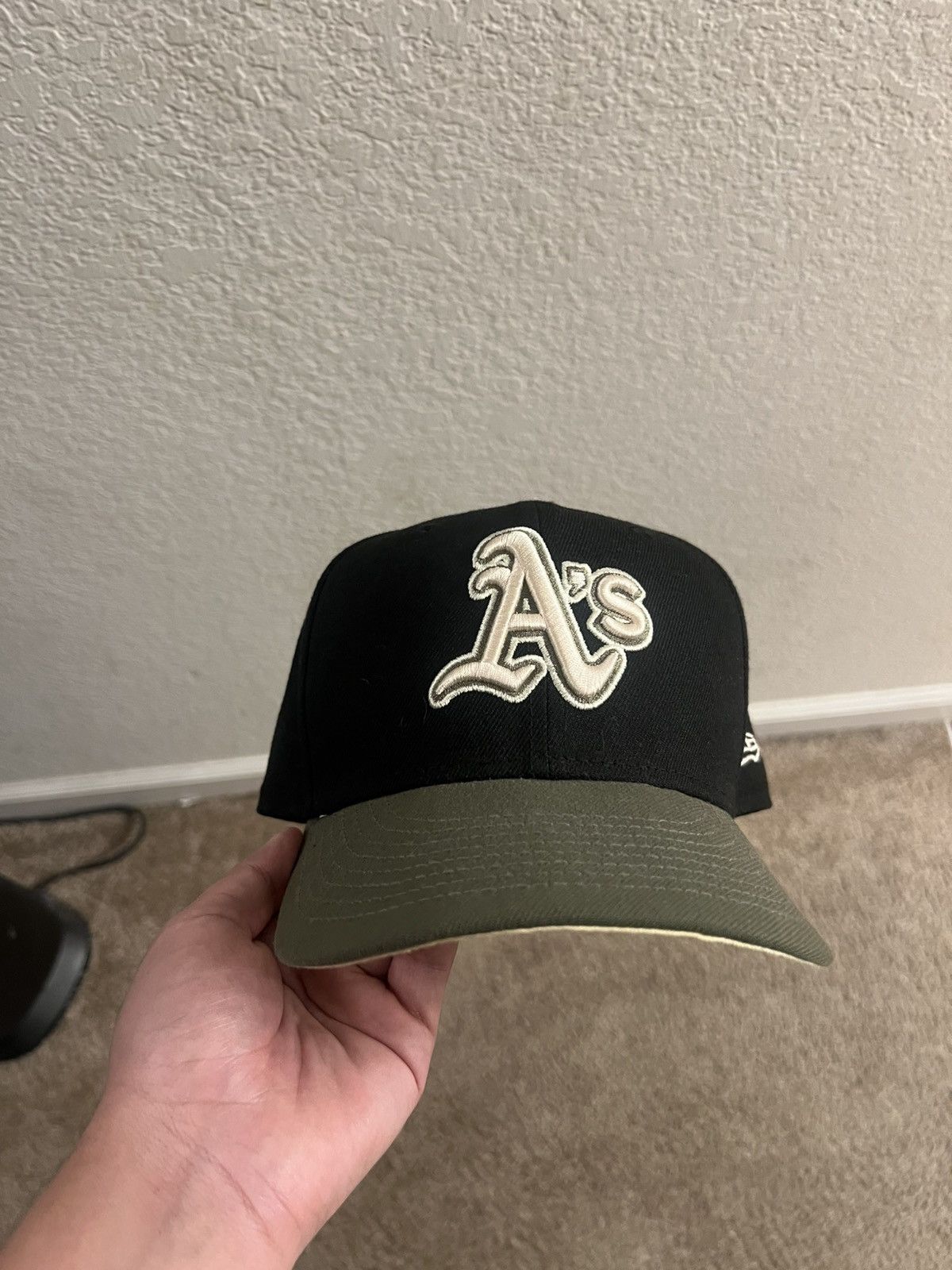 Lids A’s Fitted 7 1/4 Size ONE SIZE - 1 Thumbnail