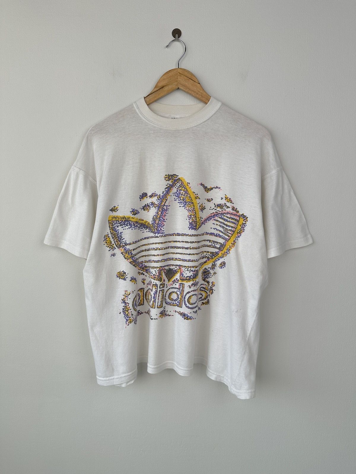 Adidas ADIDAS Big Logo Vintage T-Shirt made in West Germany Size US L / EU 52-54 / 3 - 1 Thumbnail