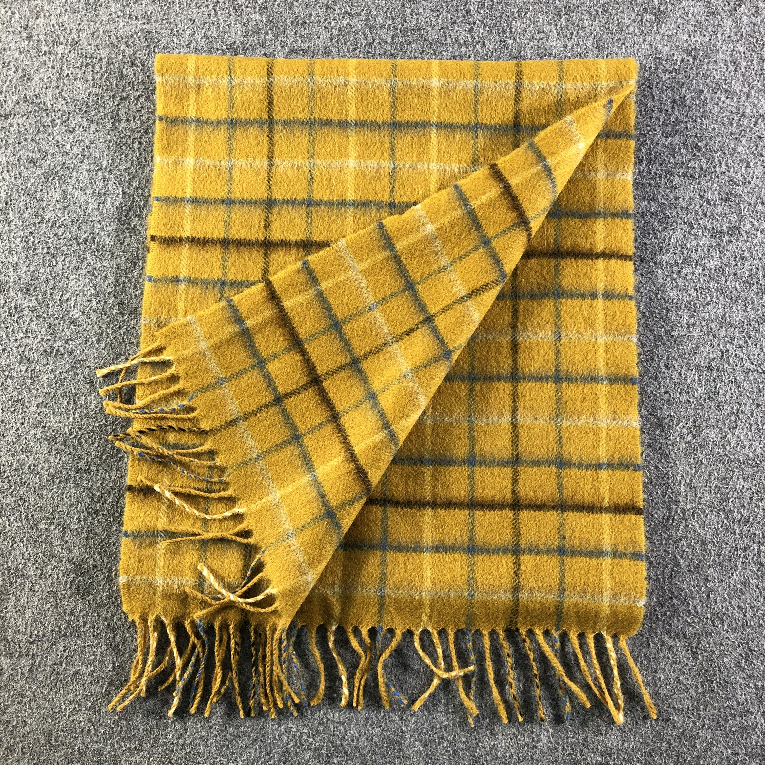 Johnstons Of Elgin Johnstons Of Elgin Cashmere Scarf / Muffler / Neckwear Size ONE SIZE - 5 Thumbnail
