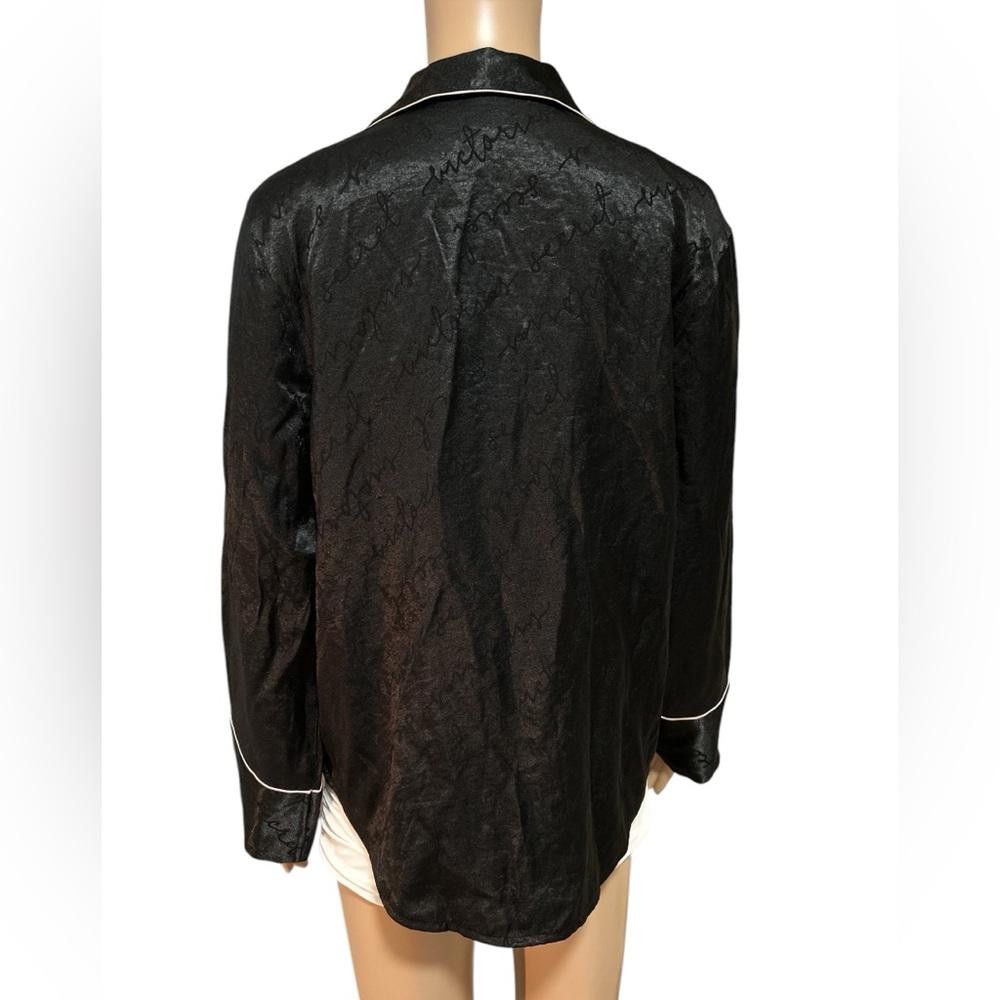 Designer VS high quality Black Satin Pajama Top with White Trim Size ONE SIZE - 3 Thumbnail