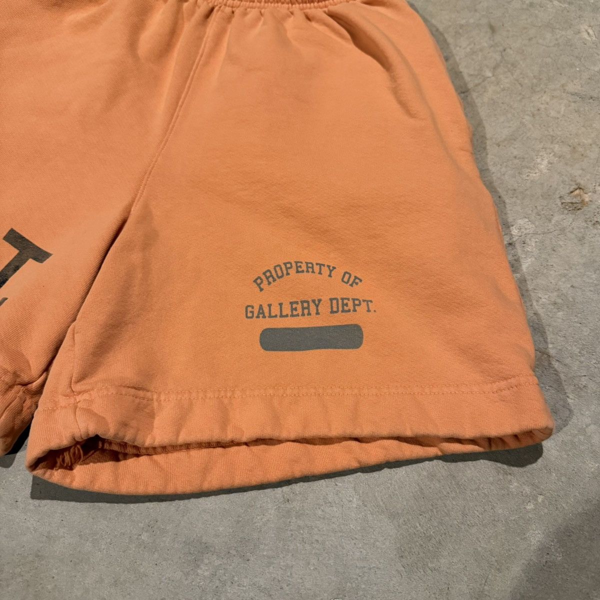 Gallery Dept. Gallery Dept G.I. Sweat Shorts Orange Distressed Size US 28 / EU 44 - 4 Thumbnail