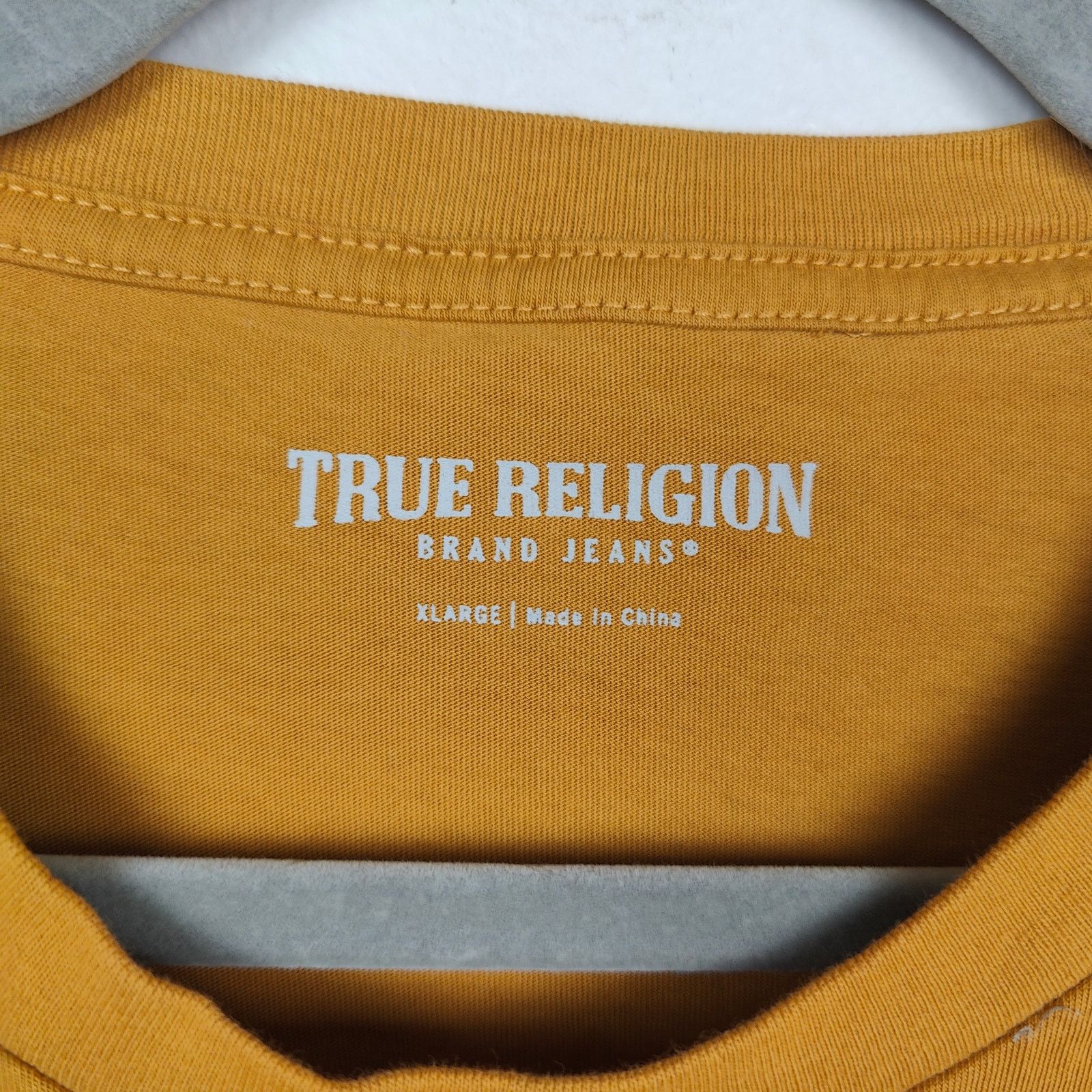 True Religion True Religion Buddha Graphic T-Shirt Mens XL Yellow Tee Size US XL / EU 56 / 4 - 5 Thumbnail
