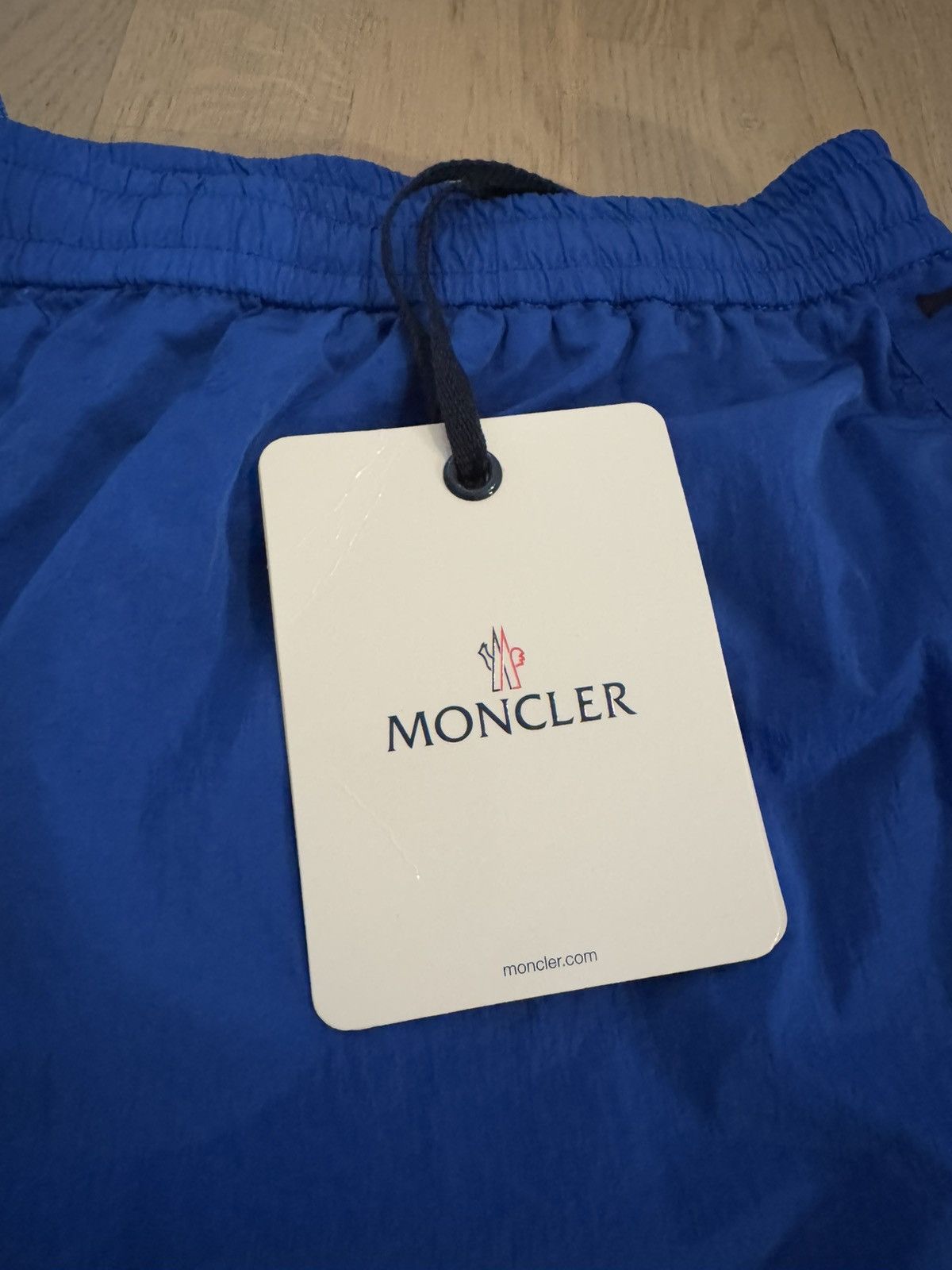Moncler MONCLER SHORTS marked size 54 SEE REAL MEASUREMENTS IN PHOTO Size US 36 / EU 52 - 2 Thumbnail