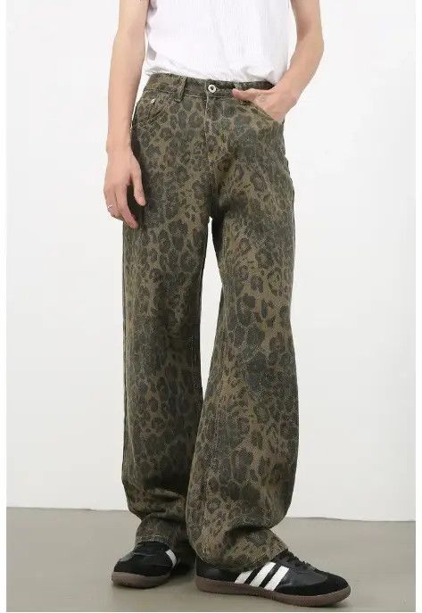Men's camouflage vintage washed distressed leopard jeans