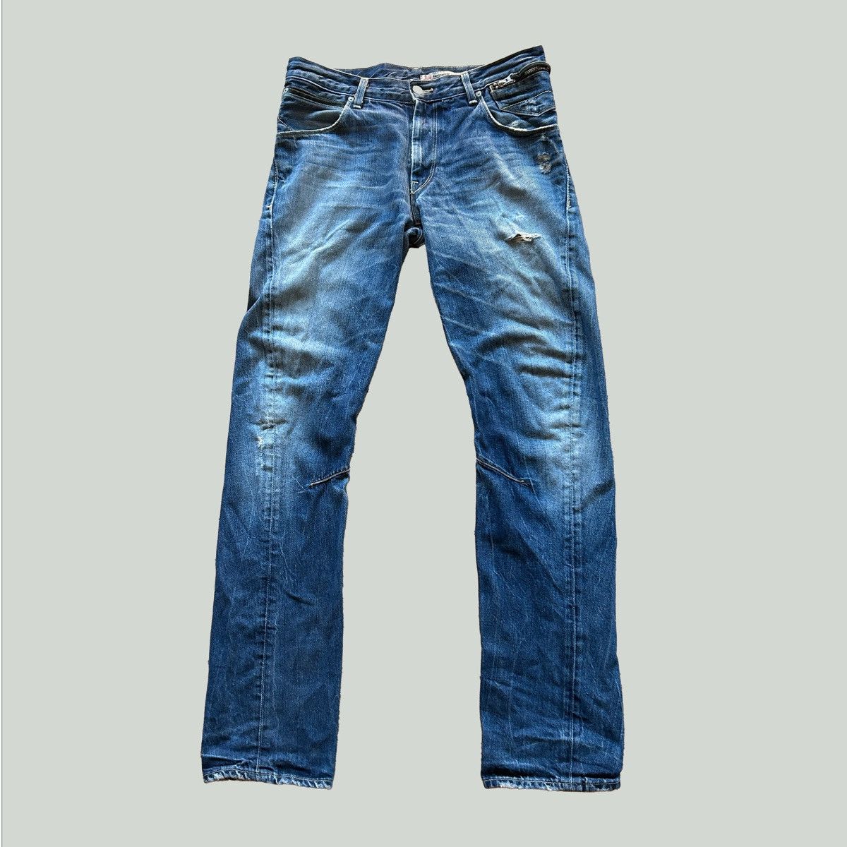 Levi's × Levi's Vintage Clothing Levi’s Engineered Jeans Distressed Size US 32 / EU 48 - 1 Thumbnail