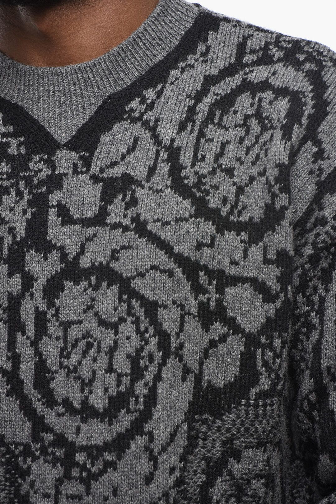 Versace og1mm0426 Virgin Wool Crewneck Sweater in Grey Size US M / EU 48-50 / 2 - 3 Thumbnail
