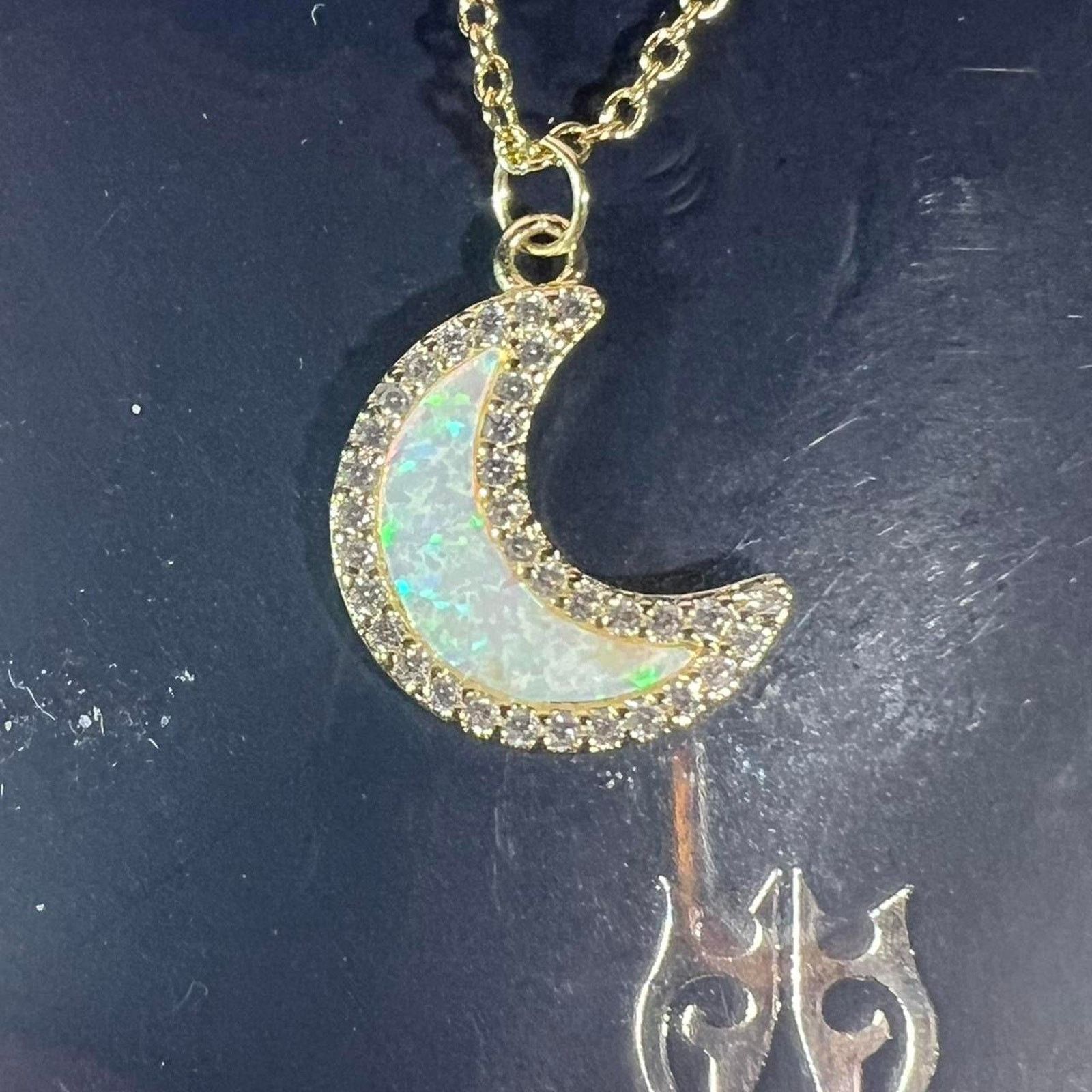 Jewelry Hespera gold moon pendant necklace Size ONE SIZE - 1 Thumbnail
