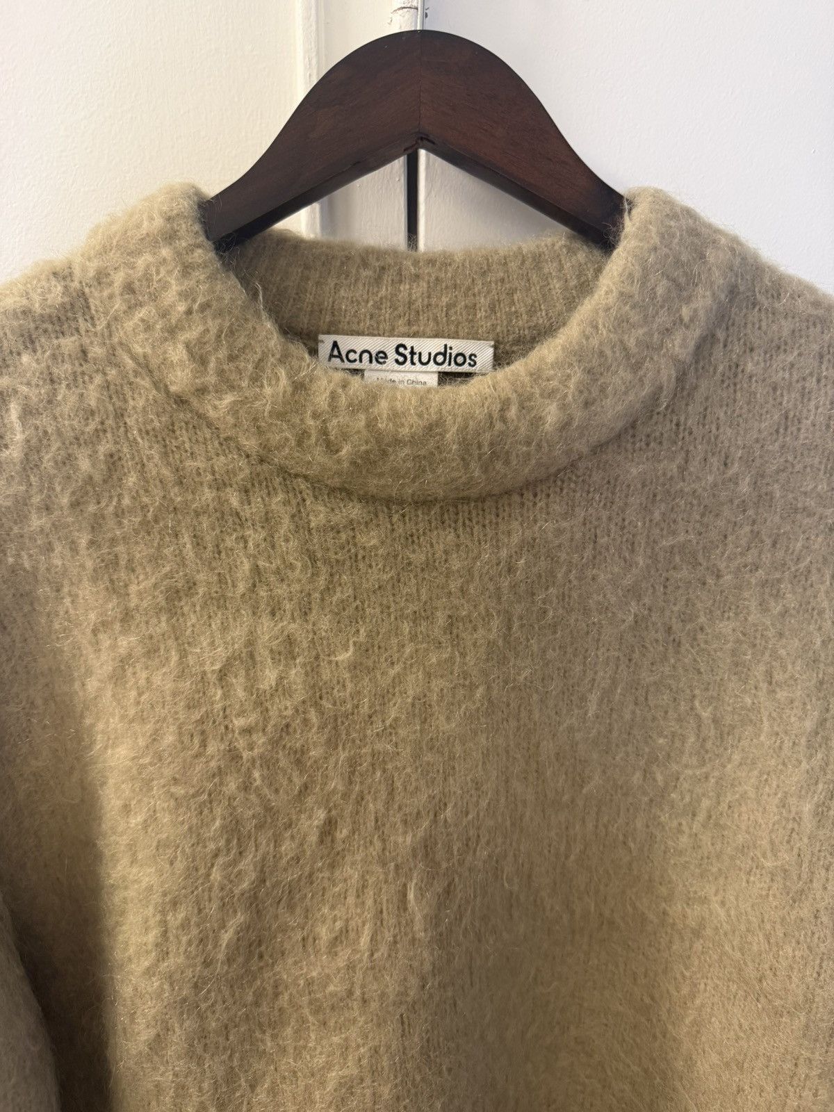Acne Studios Acne Studios Mohair Sweater in Beige Size US M / EU 48-50 / 2 - 7 Thumbnail