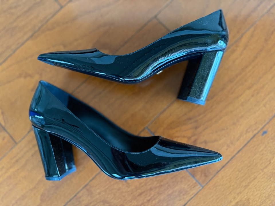 Stuart Weitzman Stuart Weitzman Stuart 85 Block Pump SAVE $200.00 Size US 8.5 / IT 38.5 - 5 Thumbnail
