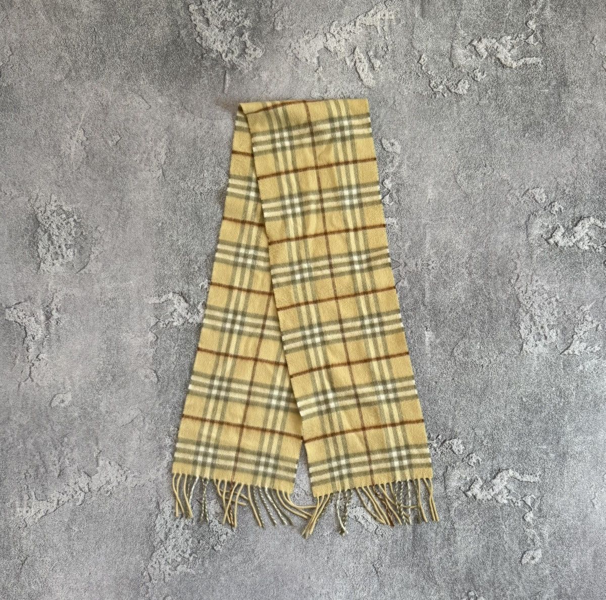 Burberry × Vintage Burberry Burberrys checkered cashmere scarf 🧣 muffler Size ONE SIZE - 9 Thumbnail