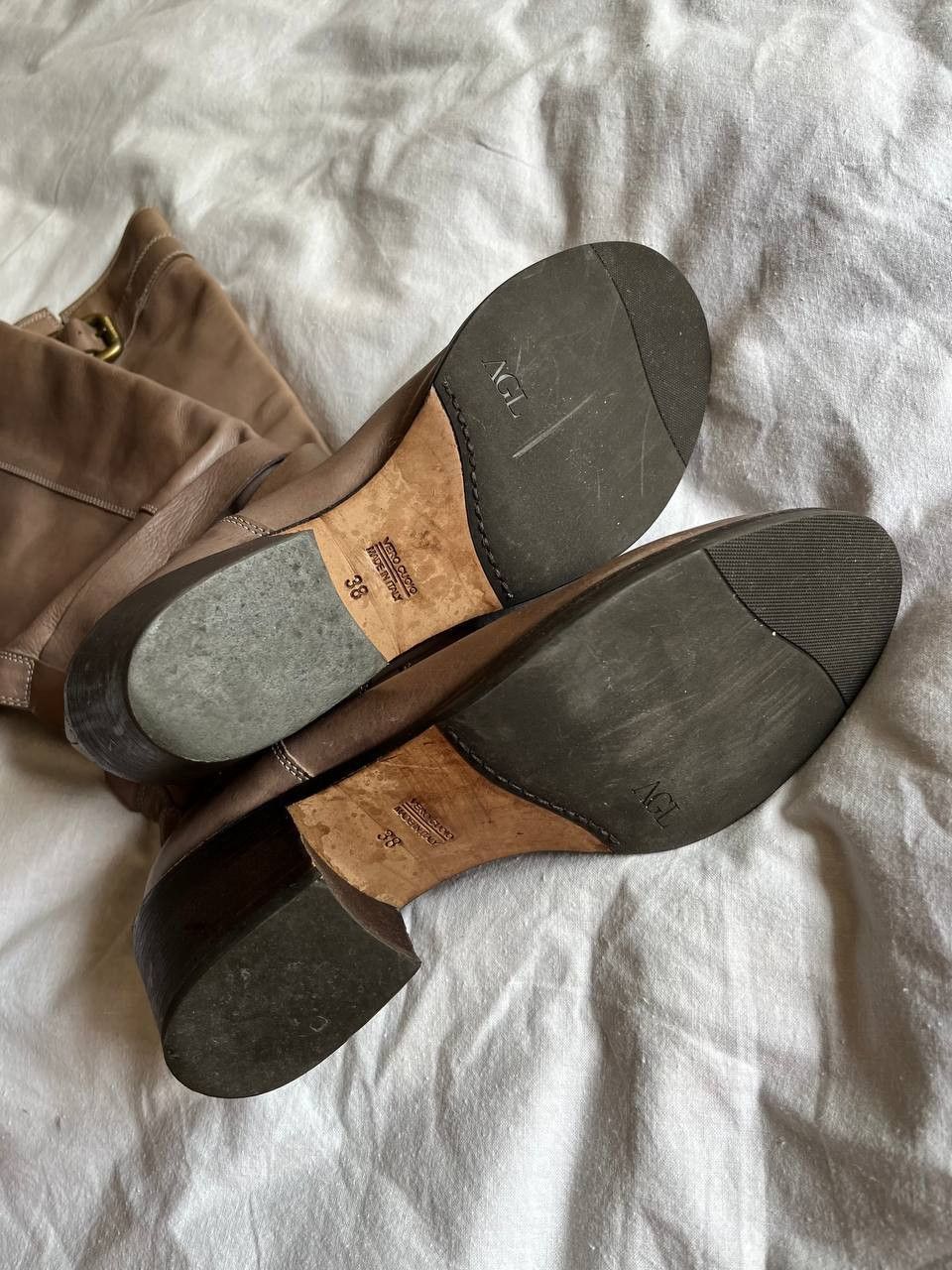 AGL × Vintage AGL vintage beige leather women's boots with straps Size US 7 / IT 37 - 10 Thumbnail