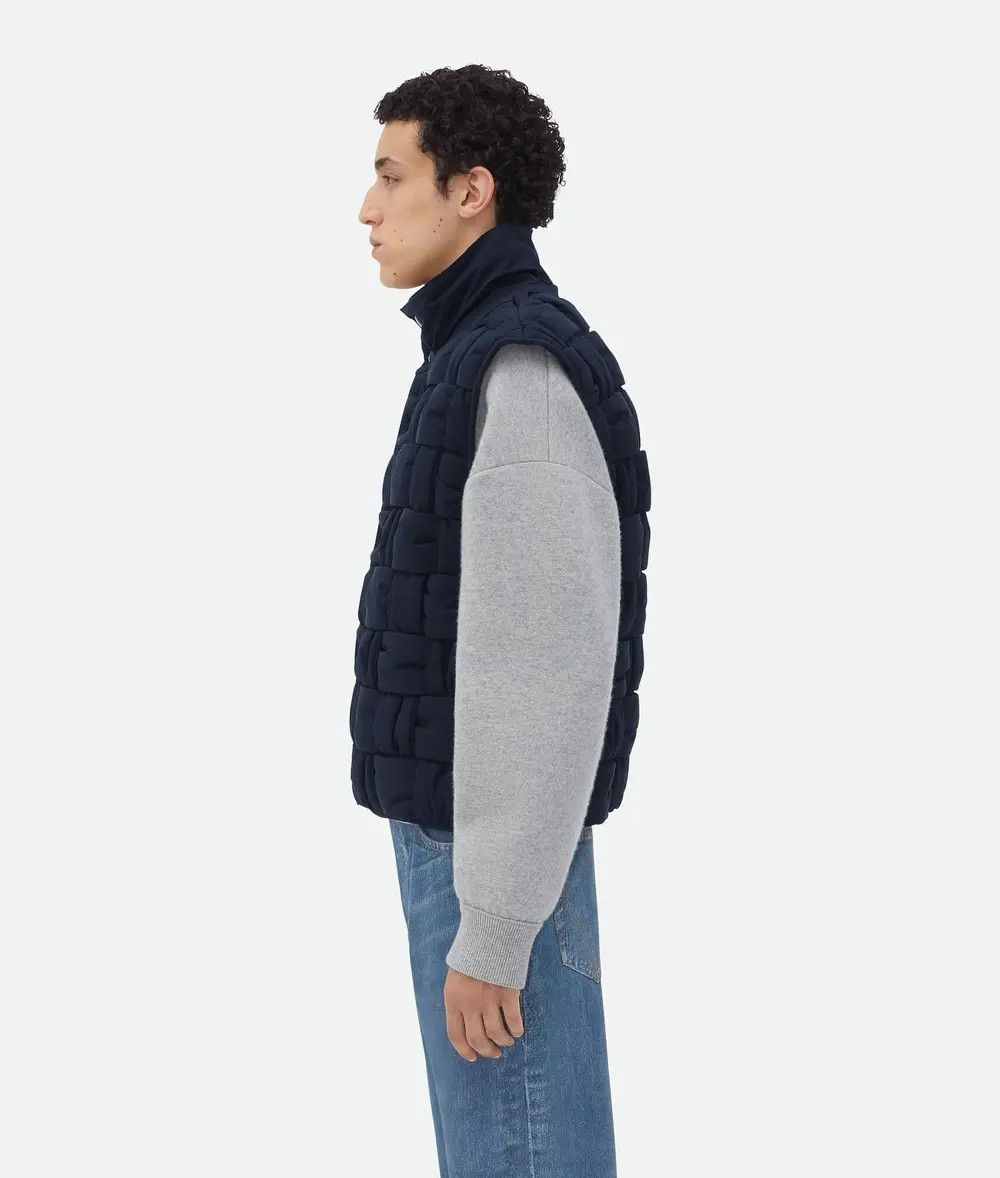 Bottega Veneta o1n1vont1225 Tech Nylon Intrecciato Gilet in Navy Size US XS / EU 42 / 0 - 2 Thumbnail