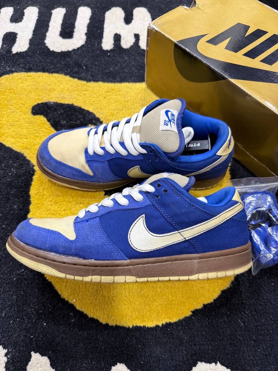 Nike Nike SB Dunk Low Gold Rail (2008) 304292-472 Size US 9 / EU 42 - 1 Thumbnail